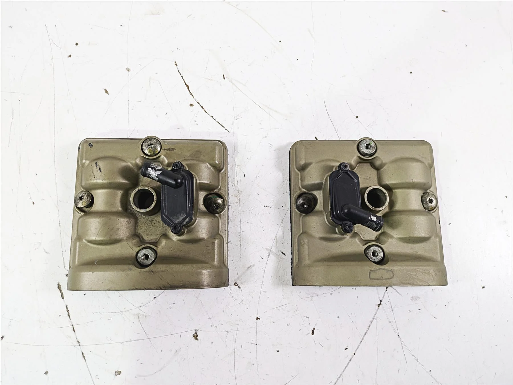 2017 Ducati Monster 1200 S Cylinder Head Valve Cover Top 24734141A - Image 5