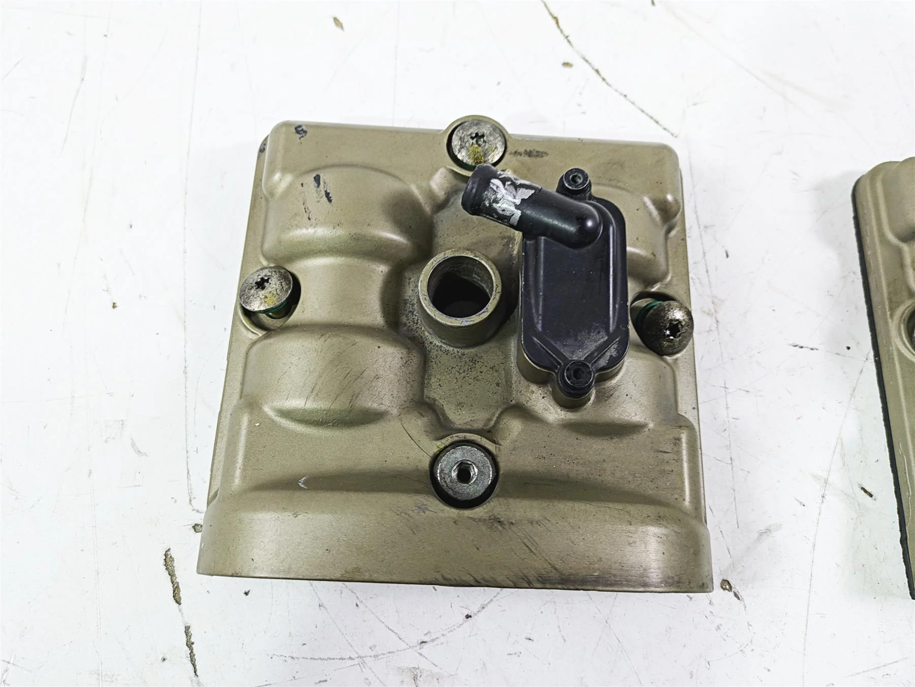 2017 Ducati Monster 1200 S Cylinder Head Valve Cover Top 24734141A - Image 7