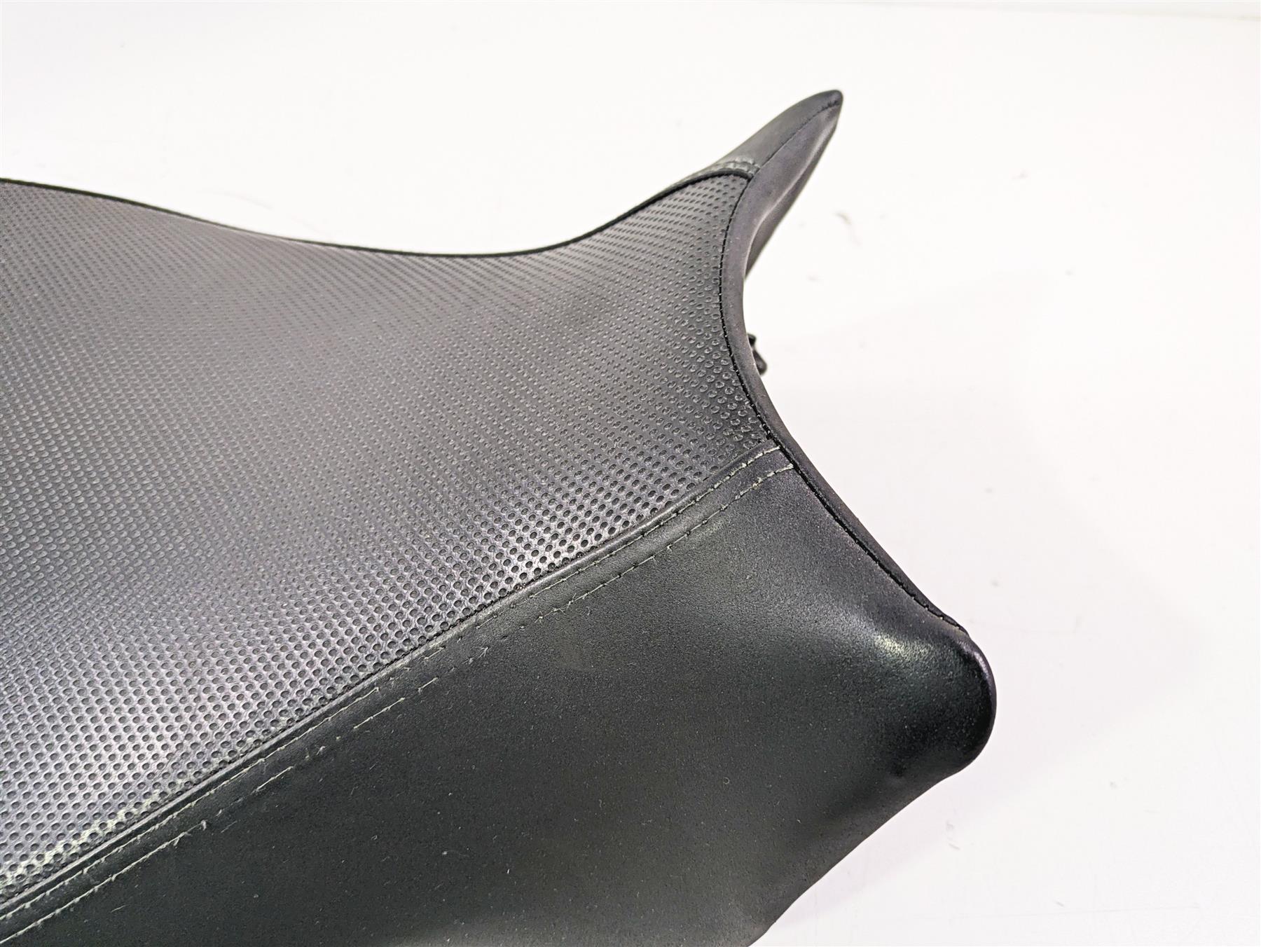 2017 Ducati Monster 1200 S Duo Seat Saddle 595P3312AA 59513311A - Image 7