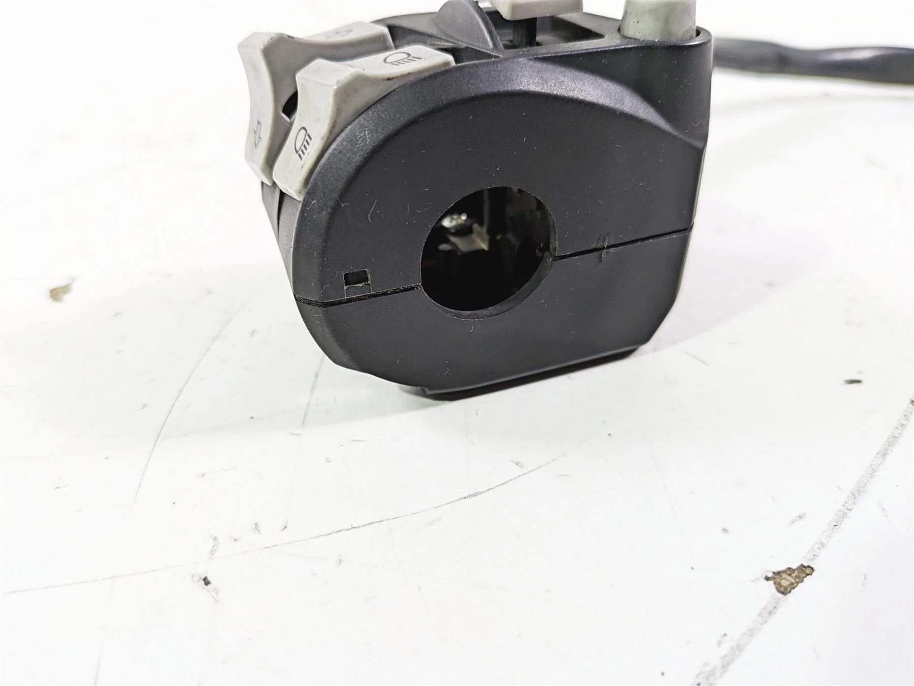 2017 Ducati Monster 1200 S Left Hand Control Switch Light READ 65110281B - Image 10