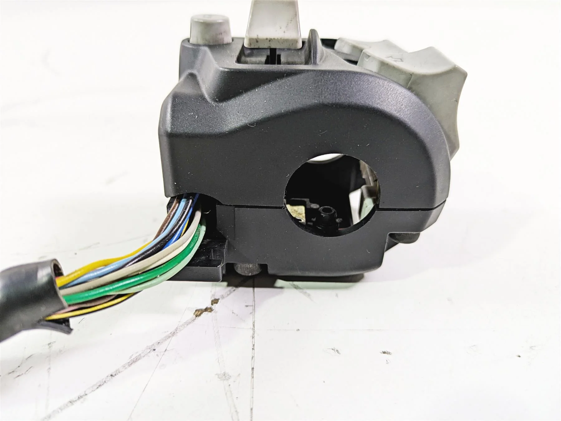 2017 Ducati Monster 1200 S Left Hand Control Switch Light READ 65110281B - Image 9