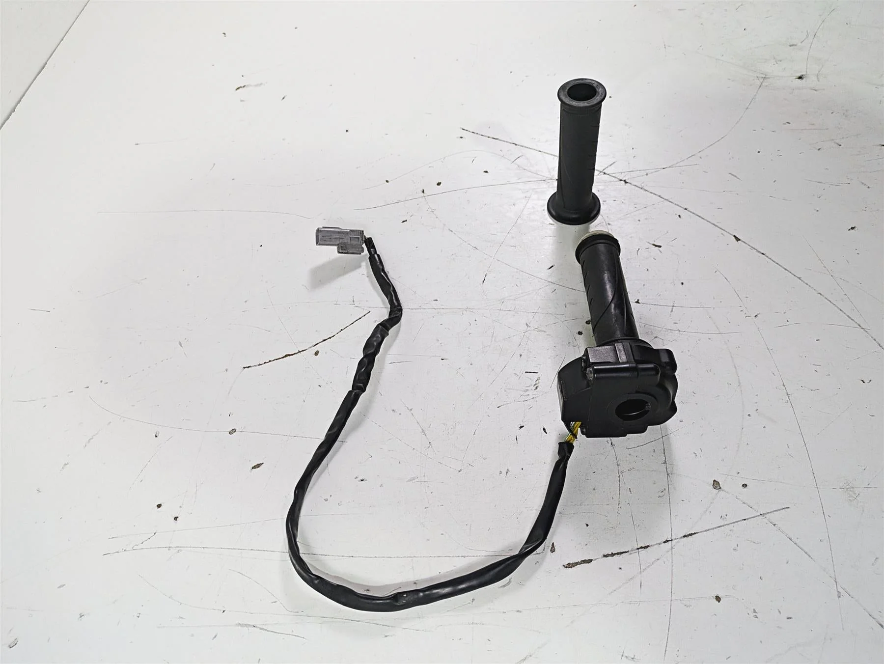 2017 Ducati Monster 1200 S Ride By Wire Throttle Grip 66020093B - Image 3