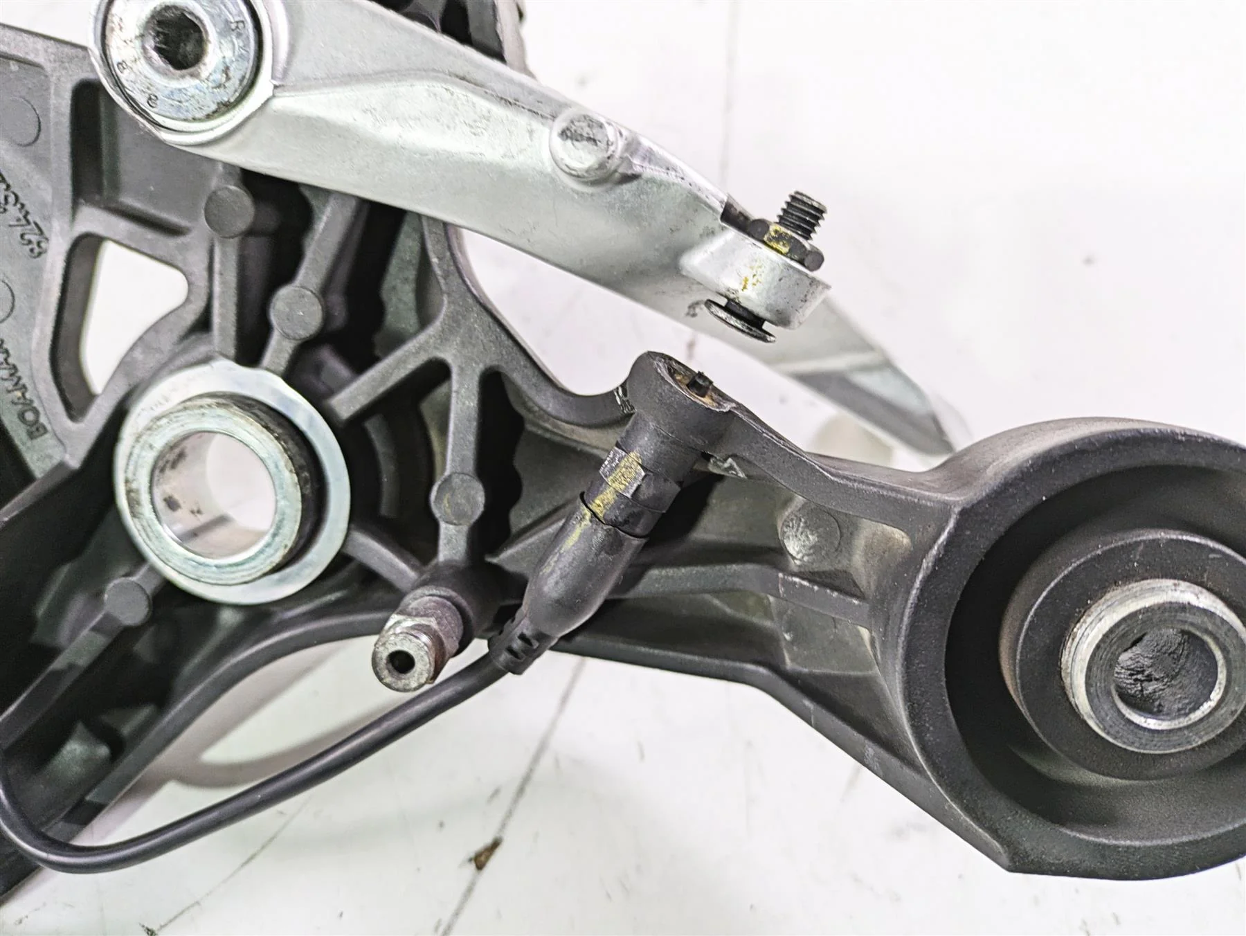 2017 Ducati Monster 1200 S Right Footpeg & Brake Ped Set 82413202BB 45720571AA - Image 10