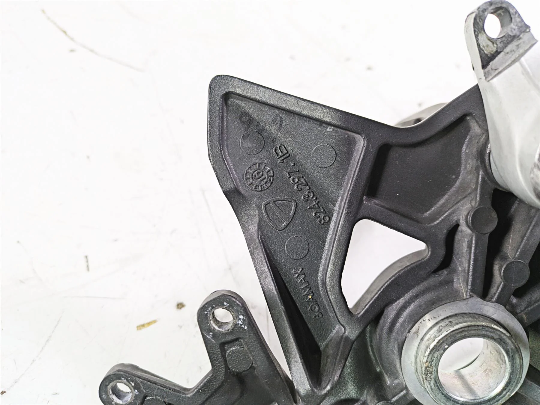 2017 Ducati Monster 1200 S Right Footpeg & Brake Ped Set 82413202BB 45720571AA - Image 9