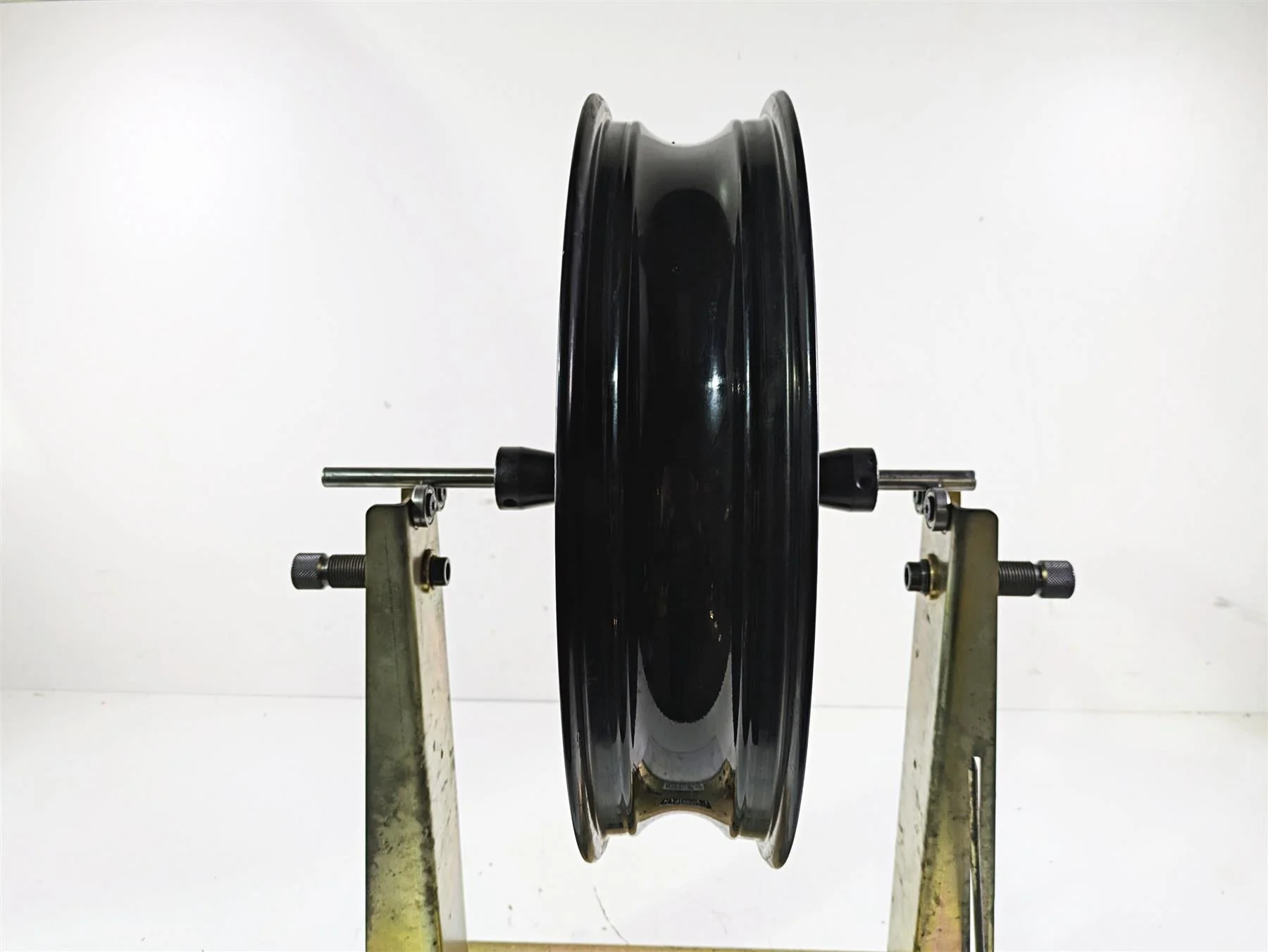 2017 Ducati Monster 1200 S Straight Front Wheel Rim 17x3.5 50121783AA - Image 11