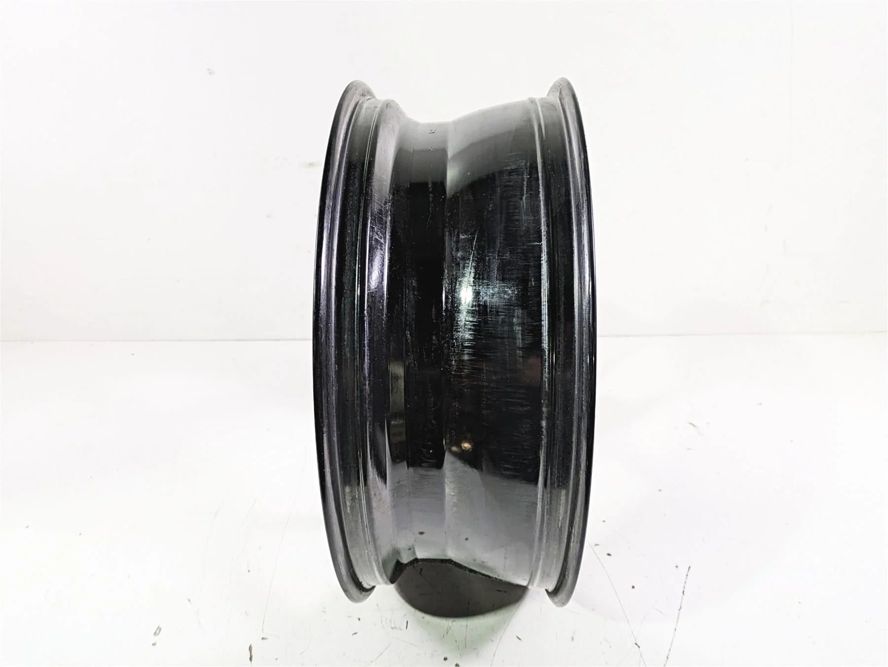 2017 Ducati Monster 1200 S Straight Rear Wheel Rim 17x6 50211663AA - Image 2
