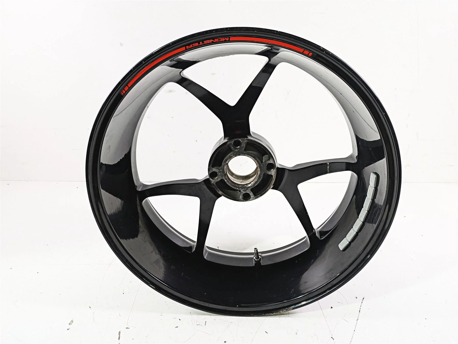 2017 Ducati Monster 1200 S Straight Rear Wheel Rim 17x6 50211663AA - Image 3