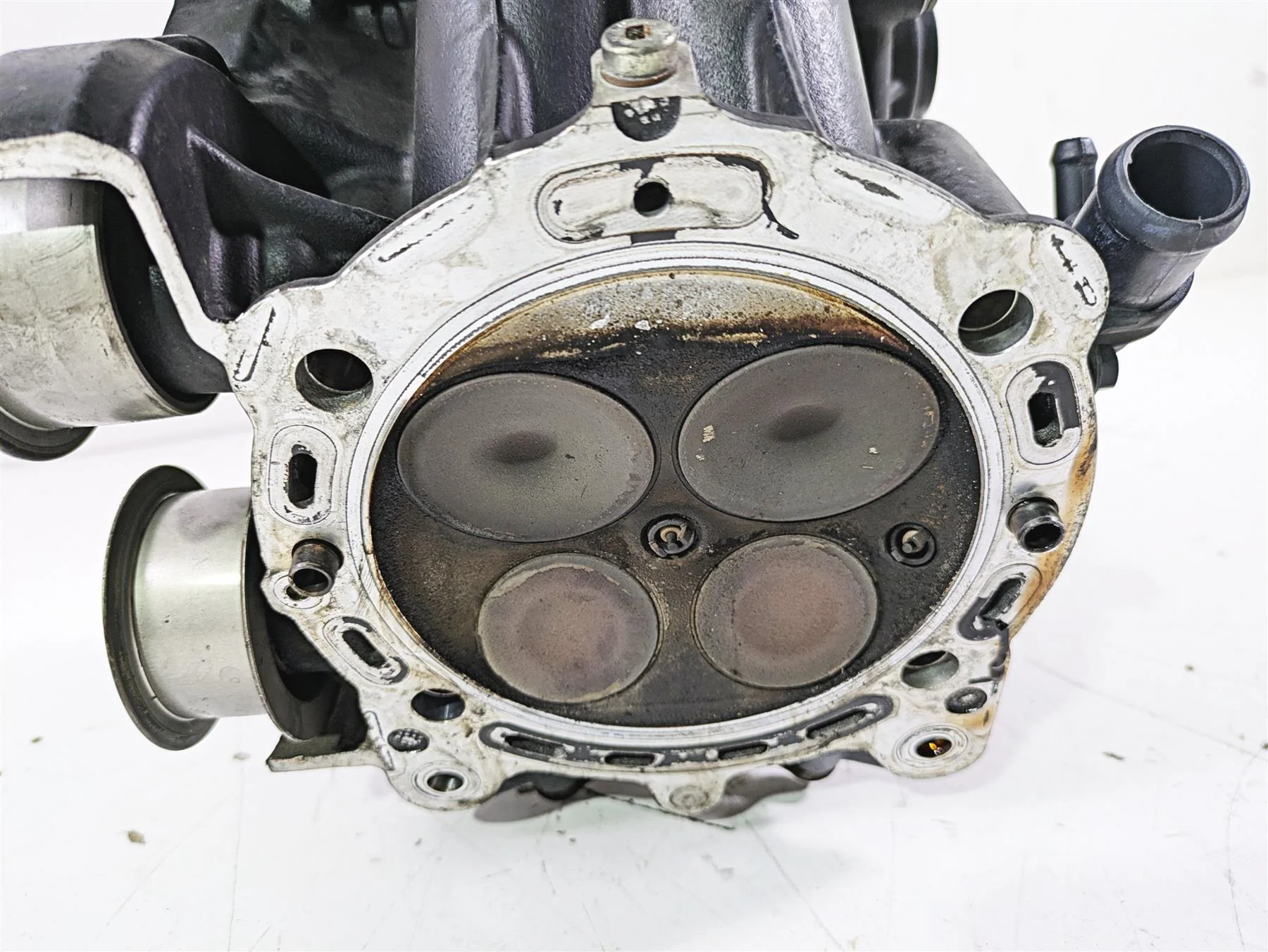 2017 Ducati Monster 1200 S Vertical Cylinder Head Cylinderhead & Cams 30124124AC - Image 11