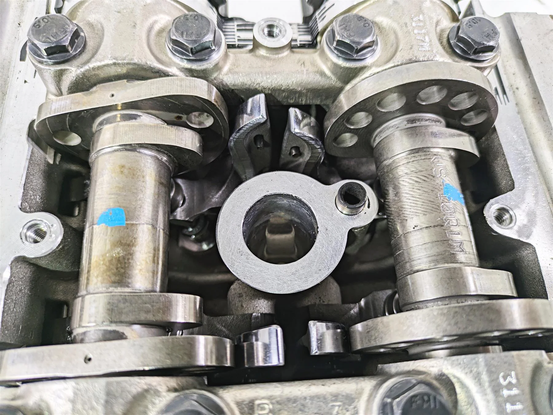 2017 Ducati Monster 1200 S Vertical Cylinder Head Cylinderhead & Cams 30124124AC - Image 8