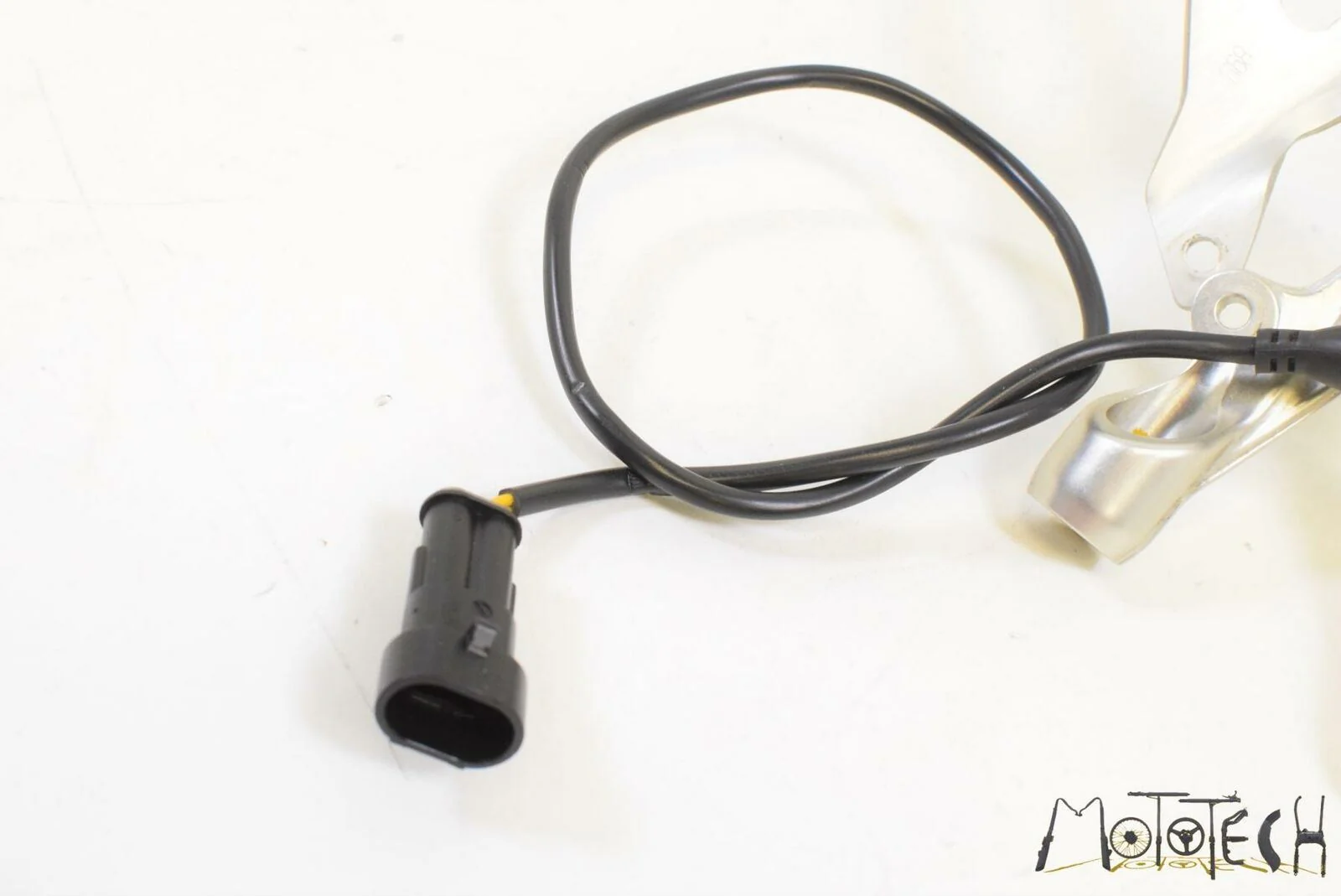 2017 Ducati Panigale 959 Right Rider Front Footpeg Foot Peg Rest 82431871A - Image 7