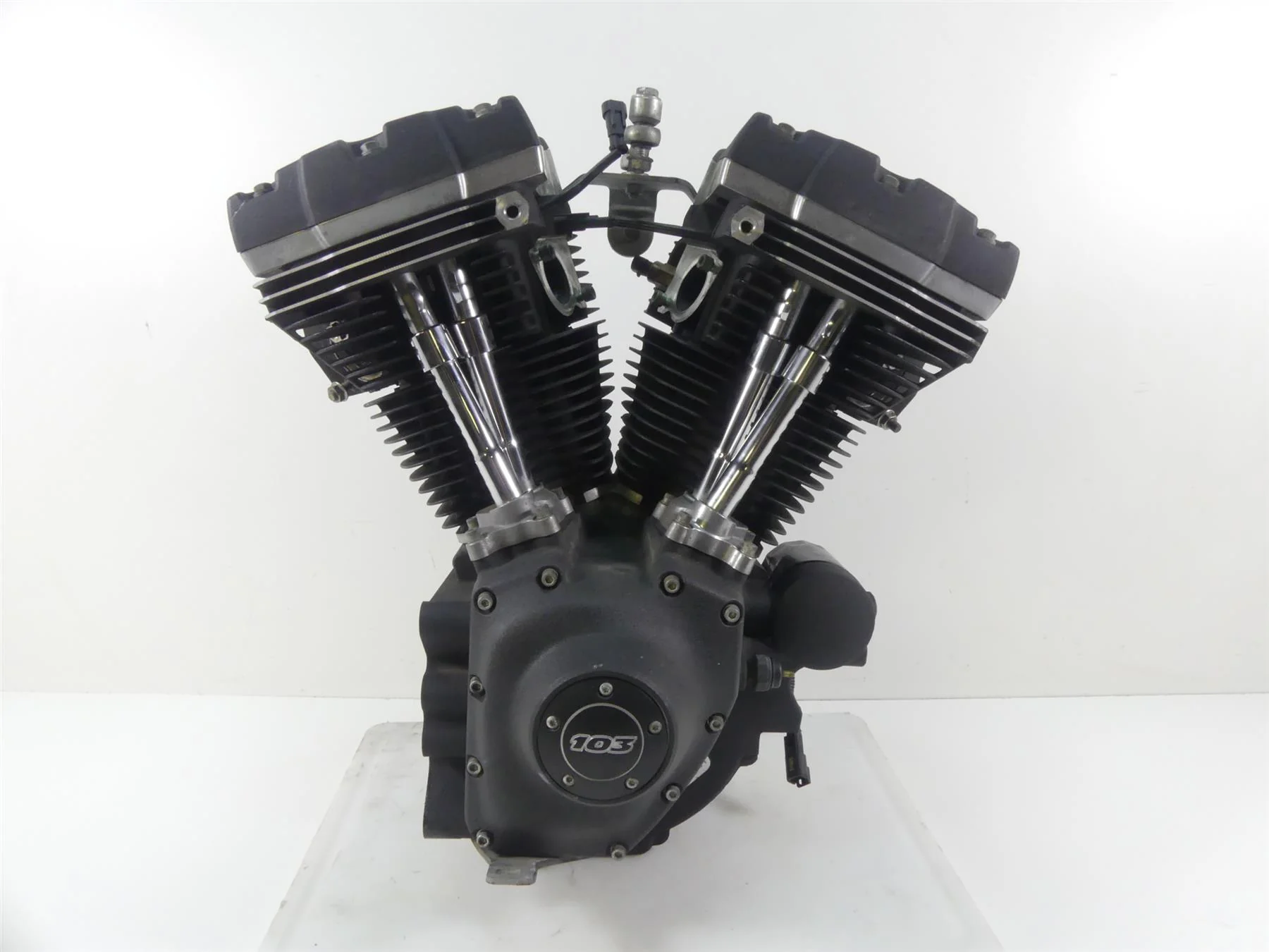 2017 Harley Dyna FXDB Street Bob 103ci Running Engine Motor 21K -Video 16200261
