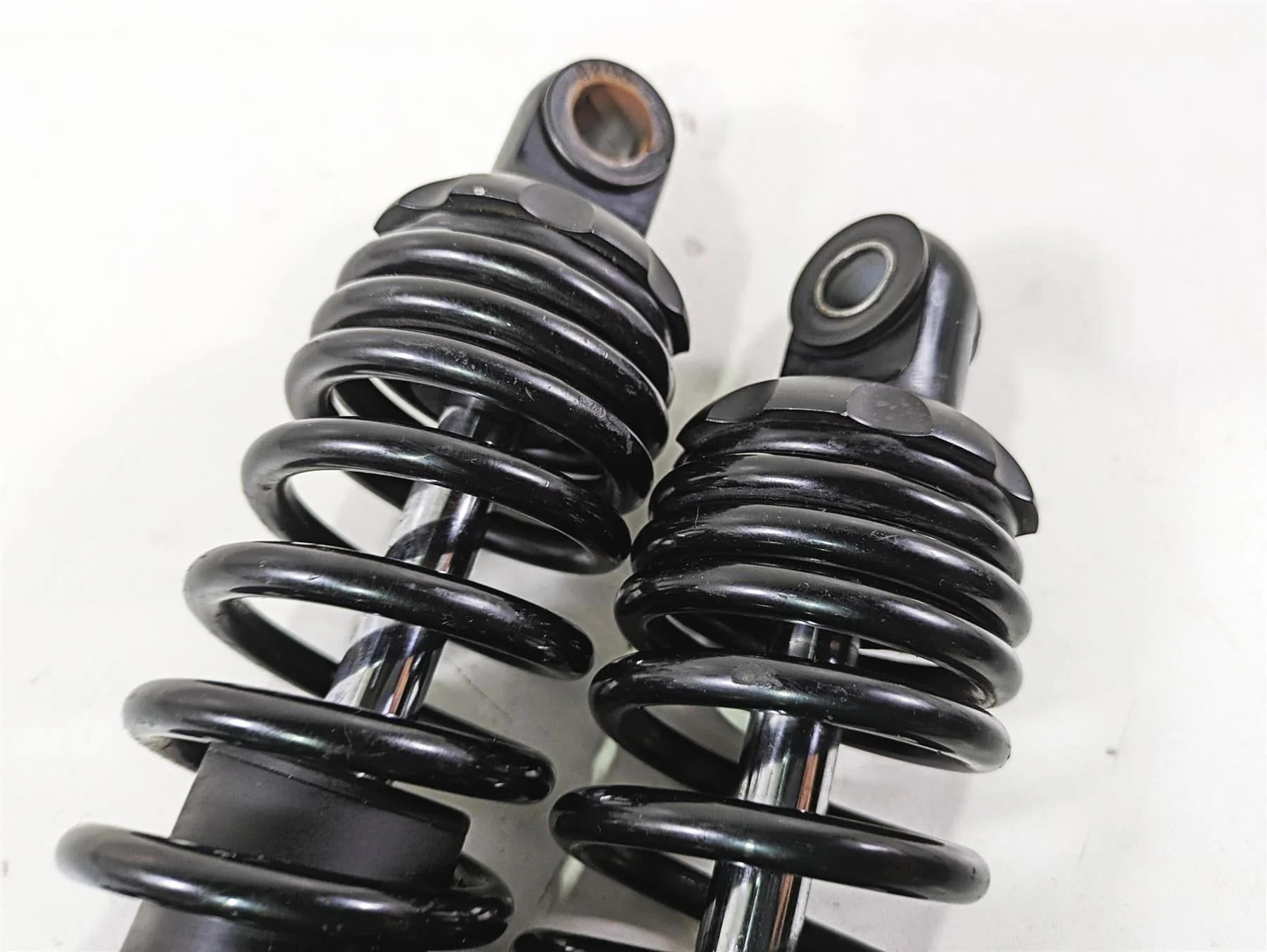 2017 Harley Dyna FXDB Street Bob 13" Progressive Suspension Shocks 444-4002 - Image 10