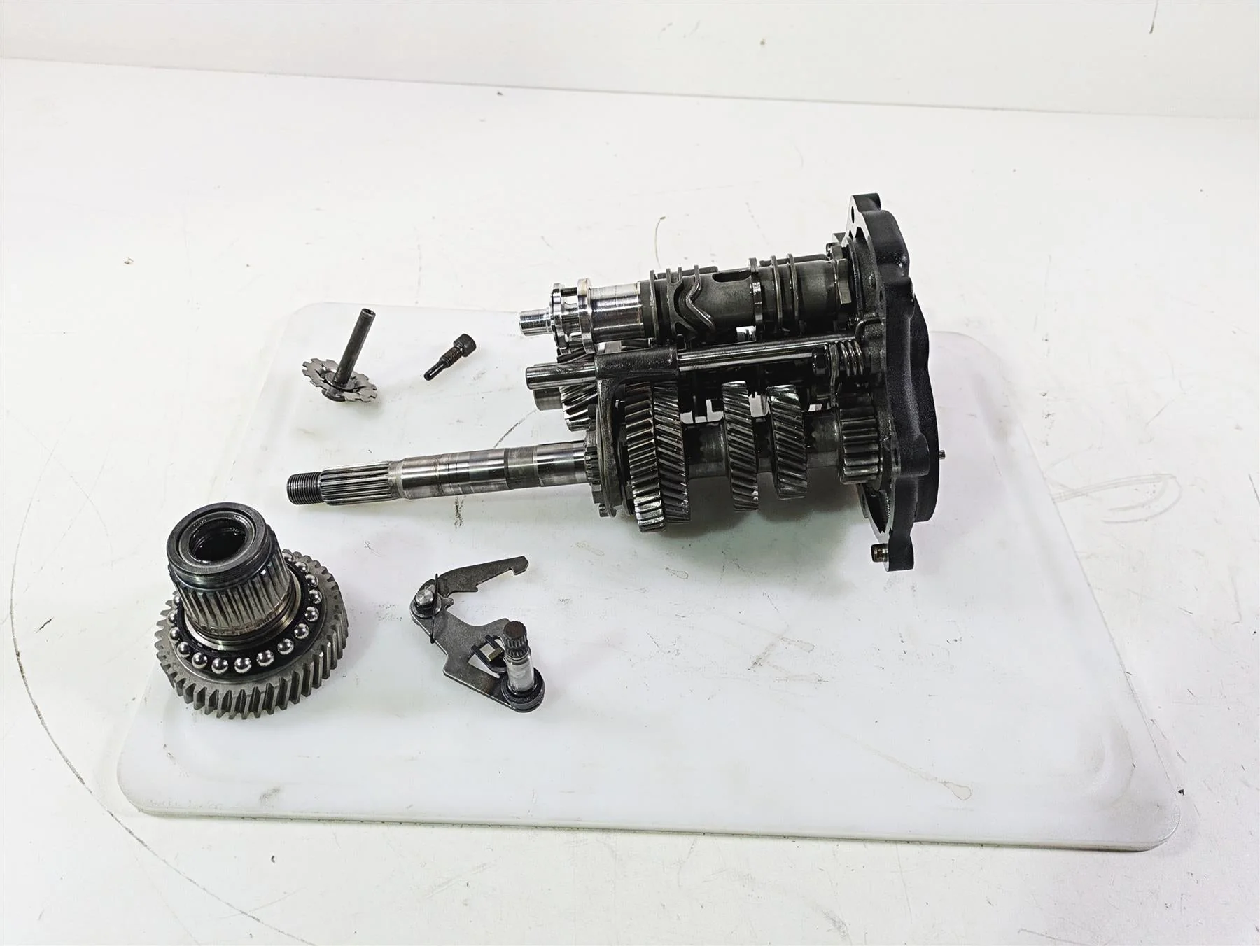 2017 Harley Dyna FXDB Street Bob 6 Speed Transmission Gear Pack 35260-06B