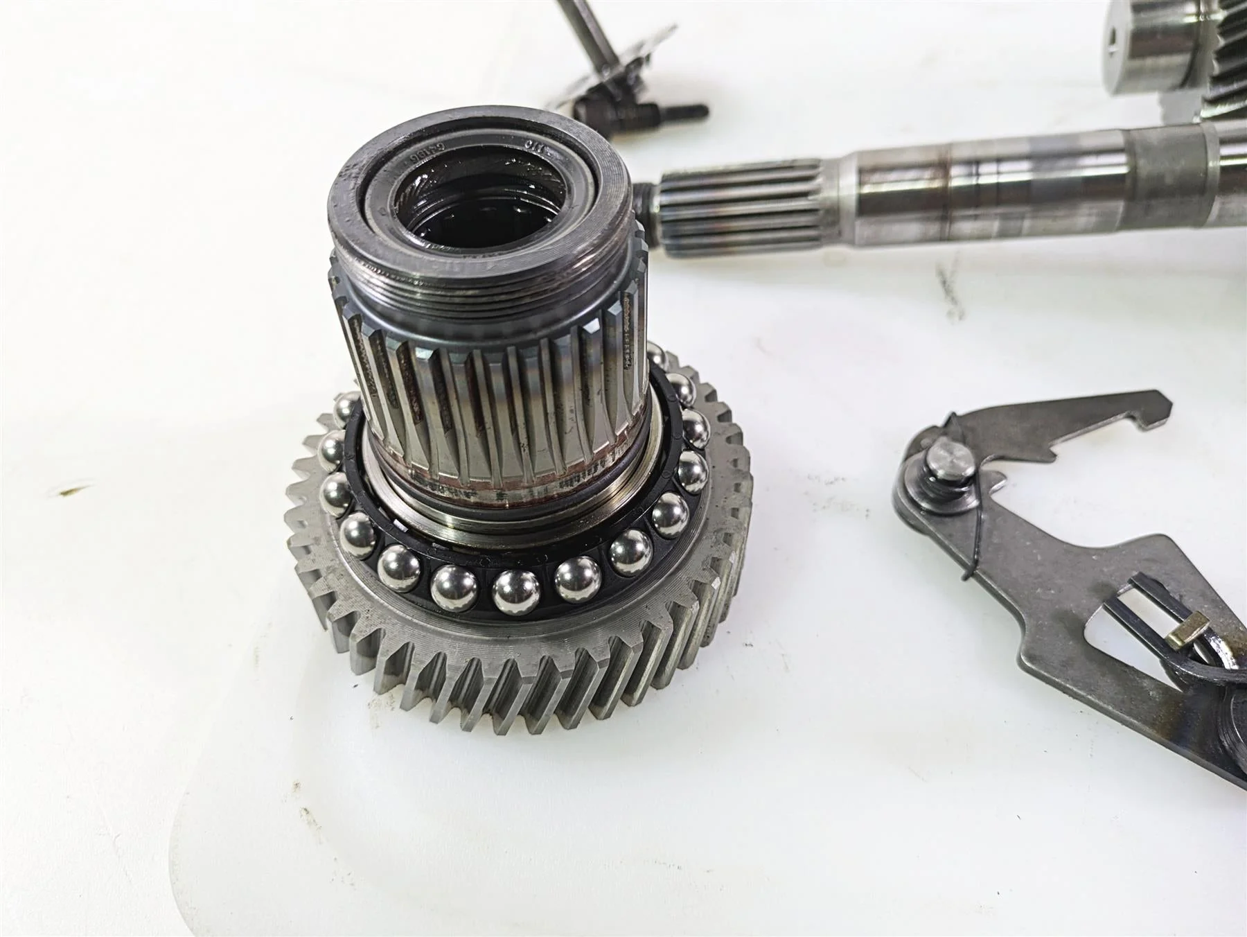 2017 Harley Dyna FXDB Street Bob 6 Speed Transmission Gear Pack 35260-06B - Image 7