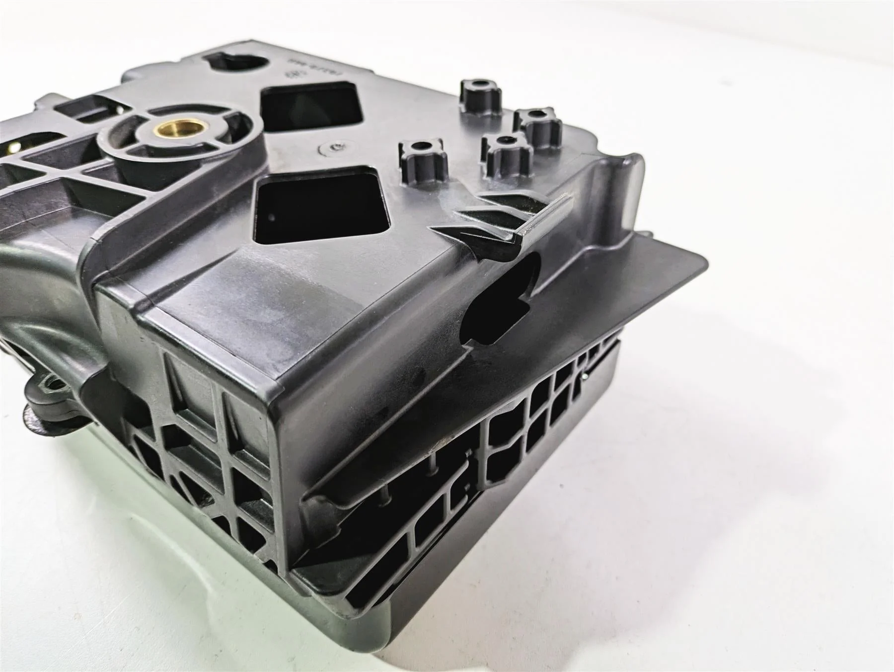 2017 Harley Dyna FXDB Street Bob Battery Carrier Tray Stay & Cover 70379-06B - Image 9