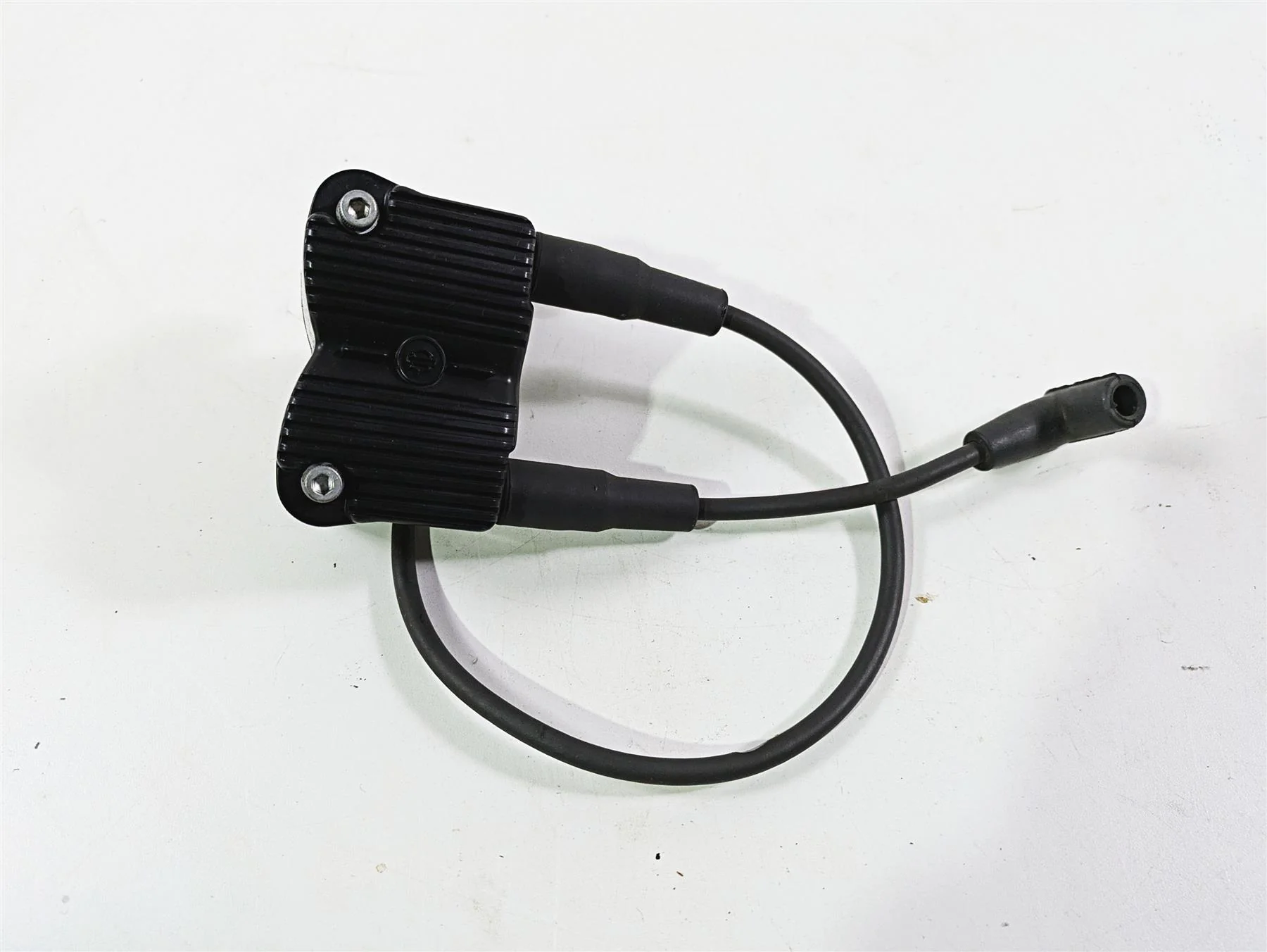 2017 Harley Dyna FXDB Street Bob Delphi Ignition Coil Wires Plug Set 31696-07A