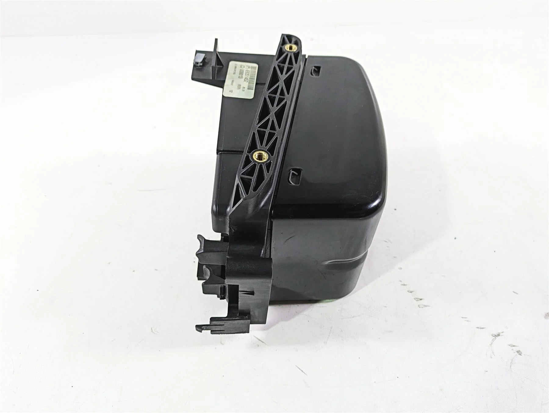 2017 Harley Dyna FXDB Street Bob Electrical Carrier & Black Cover 70367-12 - Image 2