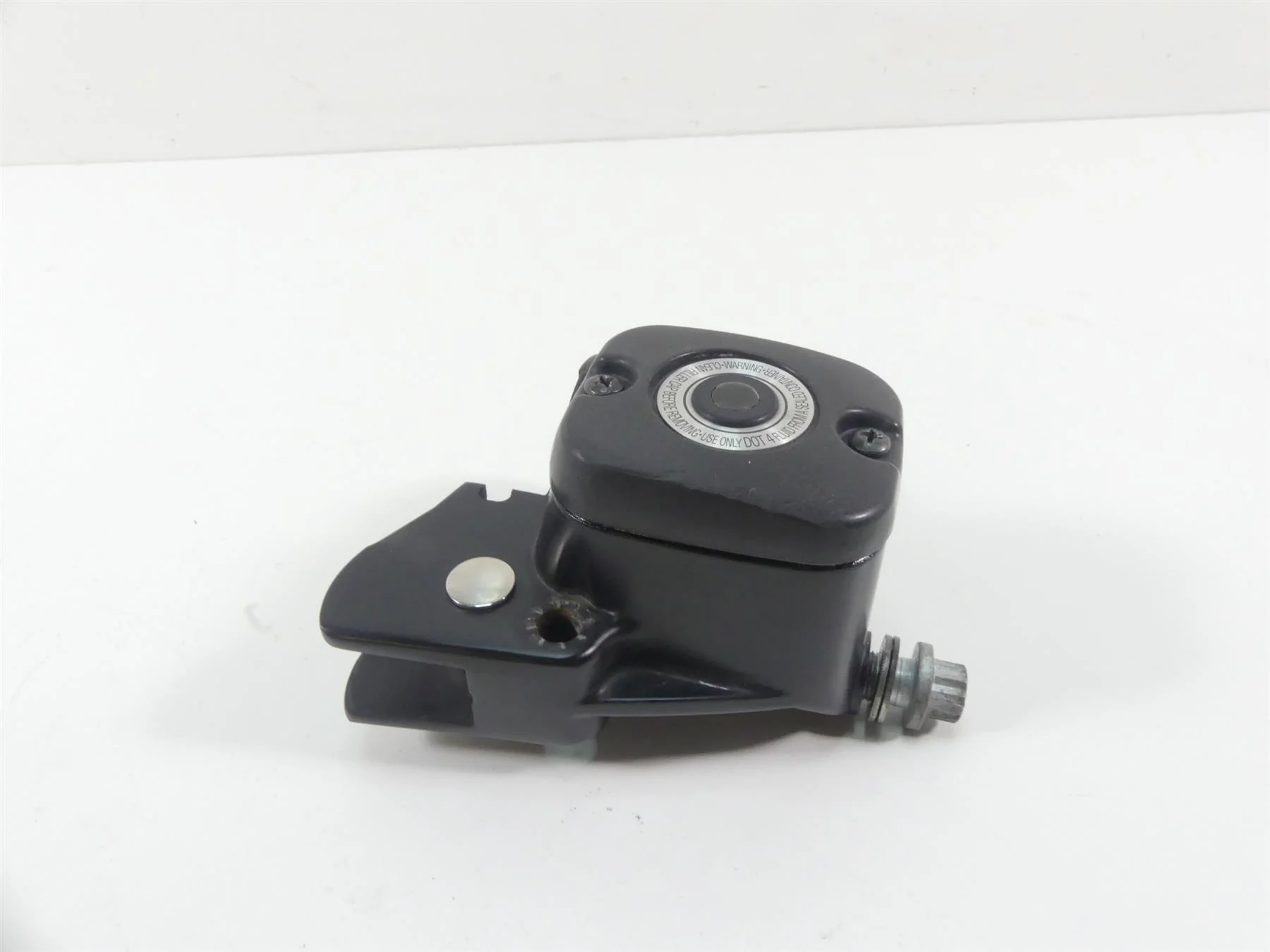 2017 Harley Dyna FXDB Street Bob Front 9/16 Brake Master Cylinder 45029-11