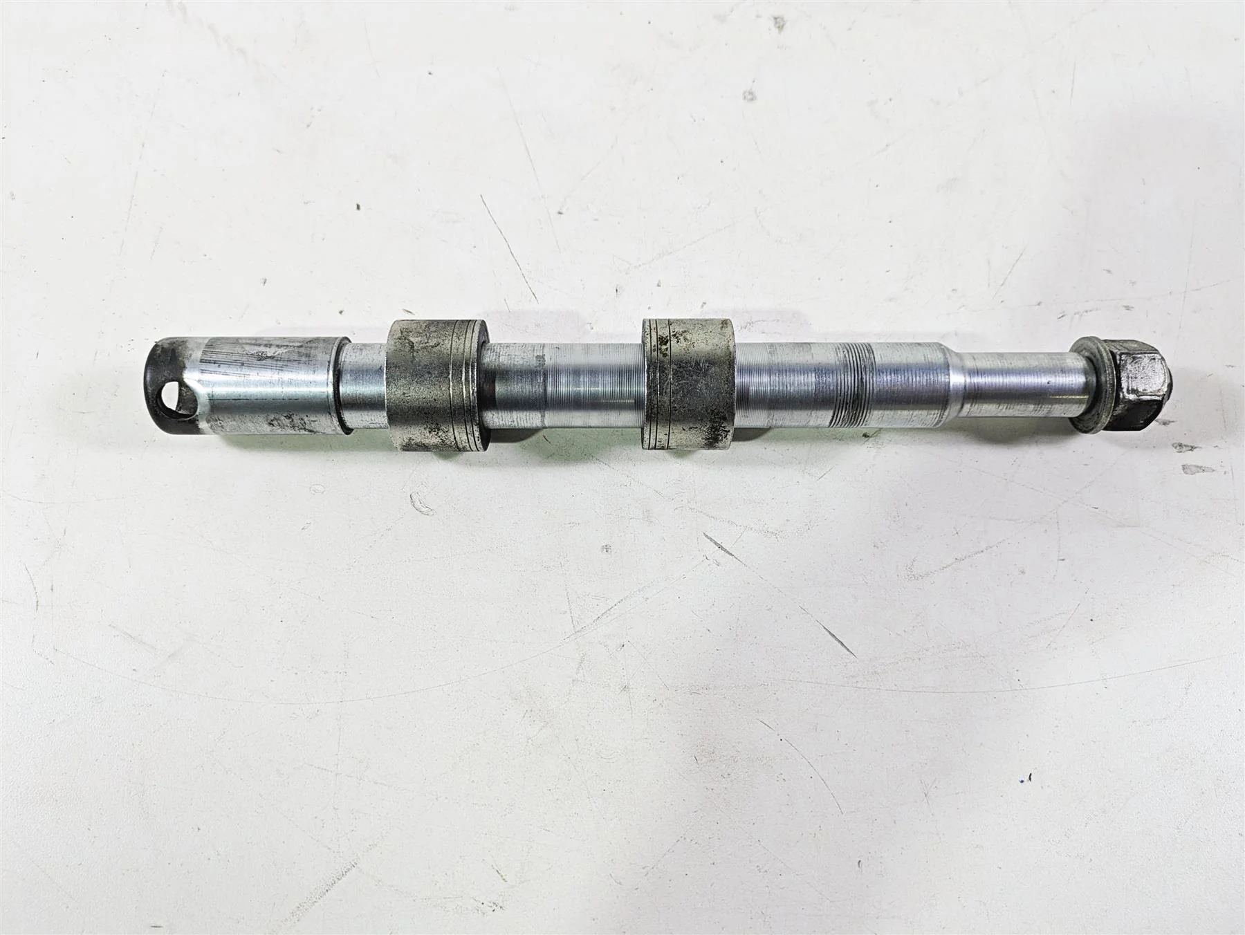 2017 Harley Dyna FXDB Street Bob Front Axle Wheel Spindle 25mm 41628-08 - Image 4