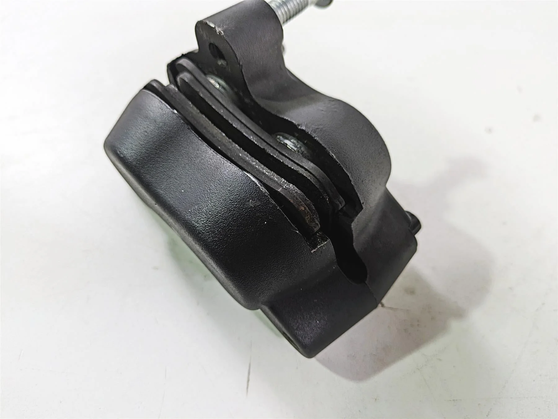 2017 Harley Dyna FXDB Street Bob Front Brake Caliper 41300001 - Image 12