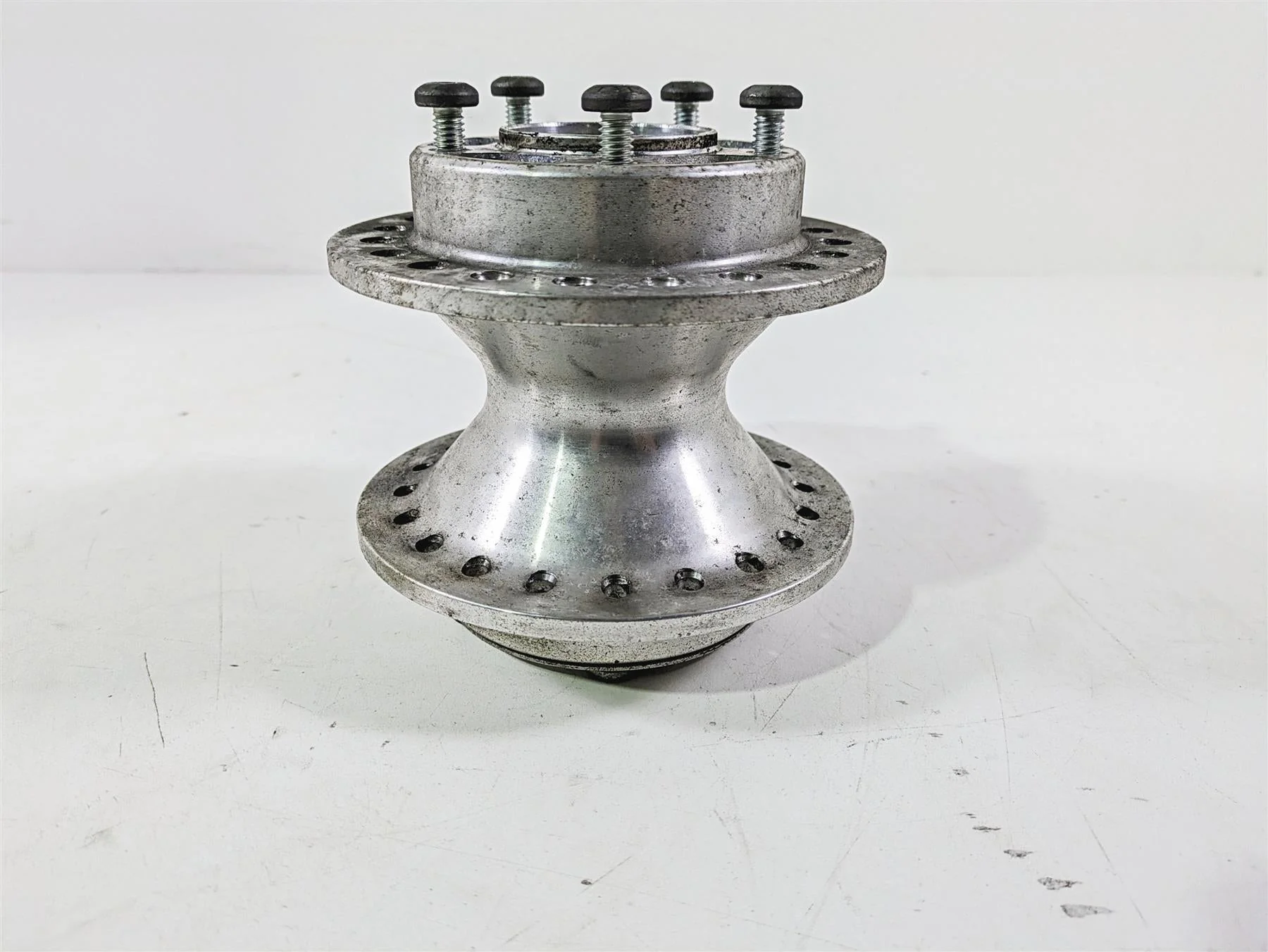 2017 Harley Dyna FXDB Street Bob Front Wheel Rim Hub & 25mm Bearings 41425-09 - Image 7