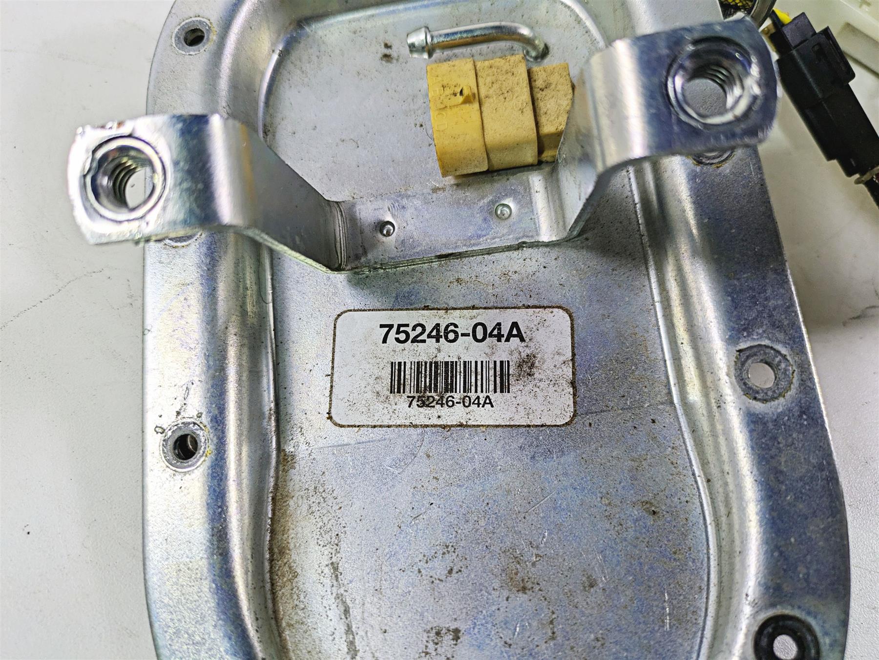 2017 Harley Dyna FXDB Street Bob Fuel Gas Petrol Pump 19k - Tested 75246-04A - Image 6