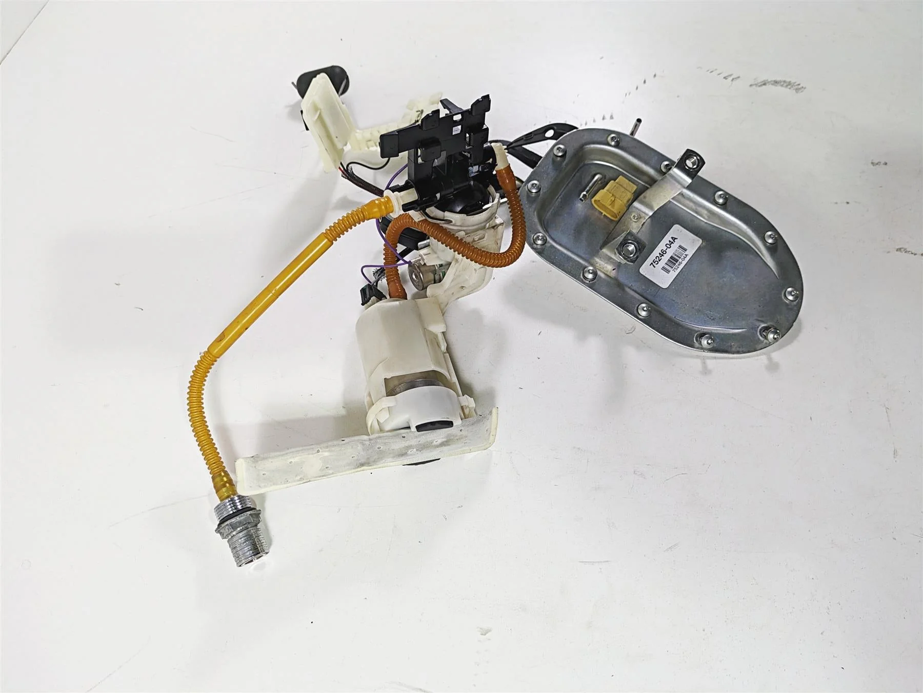 2017 Harley Dyna FXDB Street Bob Fuel Gas Petrol Pump -Tested 75218-04D - Image 2