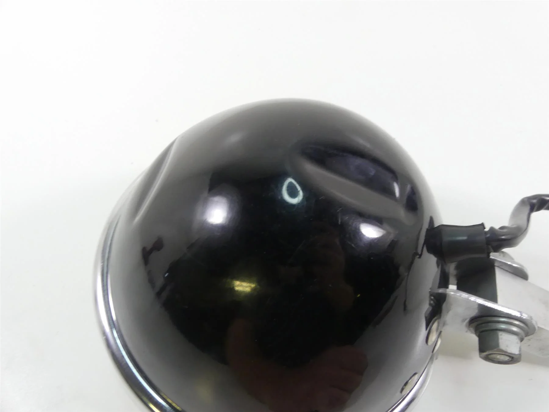 2017 Harley Dyna FXDB Street Bob Headlight & Led Bulb -Dented 68297-05A - Image 5
