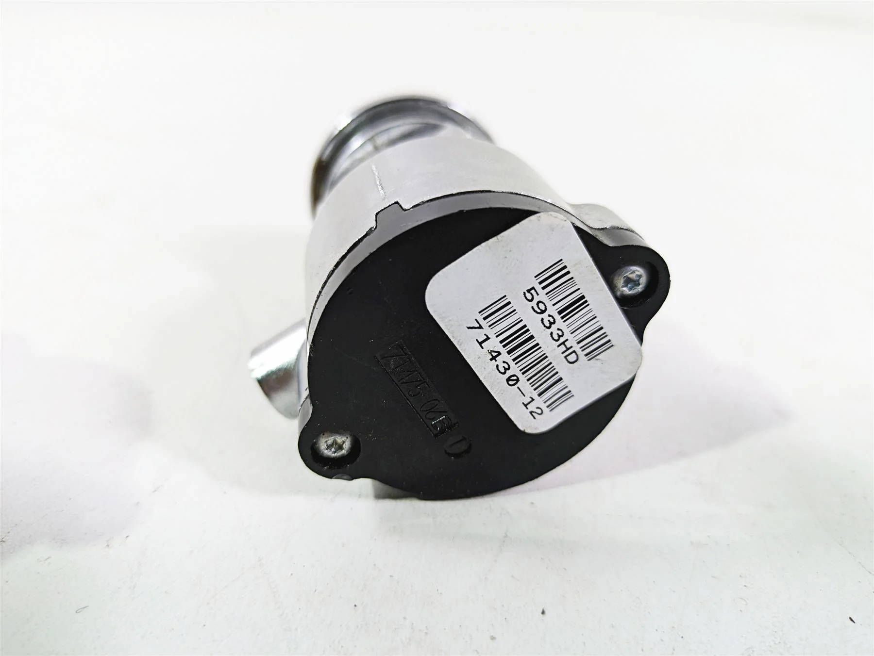 2017 Harley Dyna FXDB Street Bob Ignition Switch Steering Lock - VIN 71475-06B - Image 9