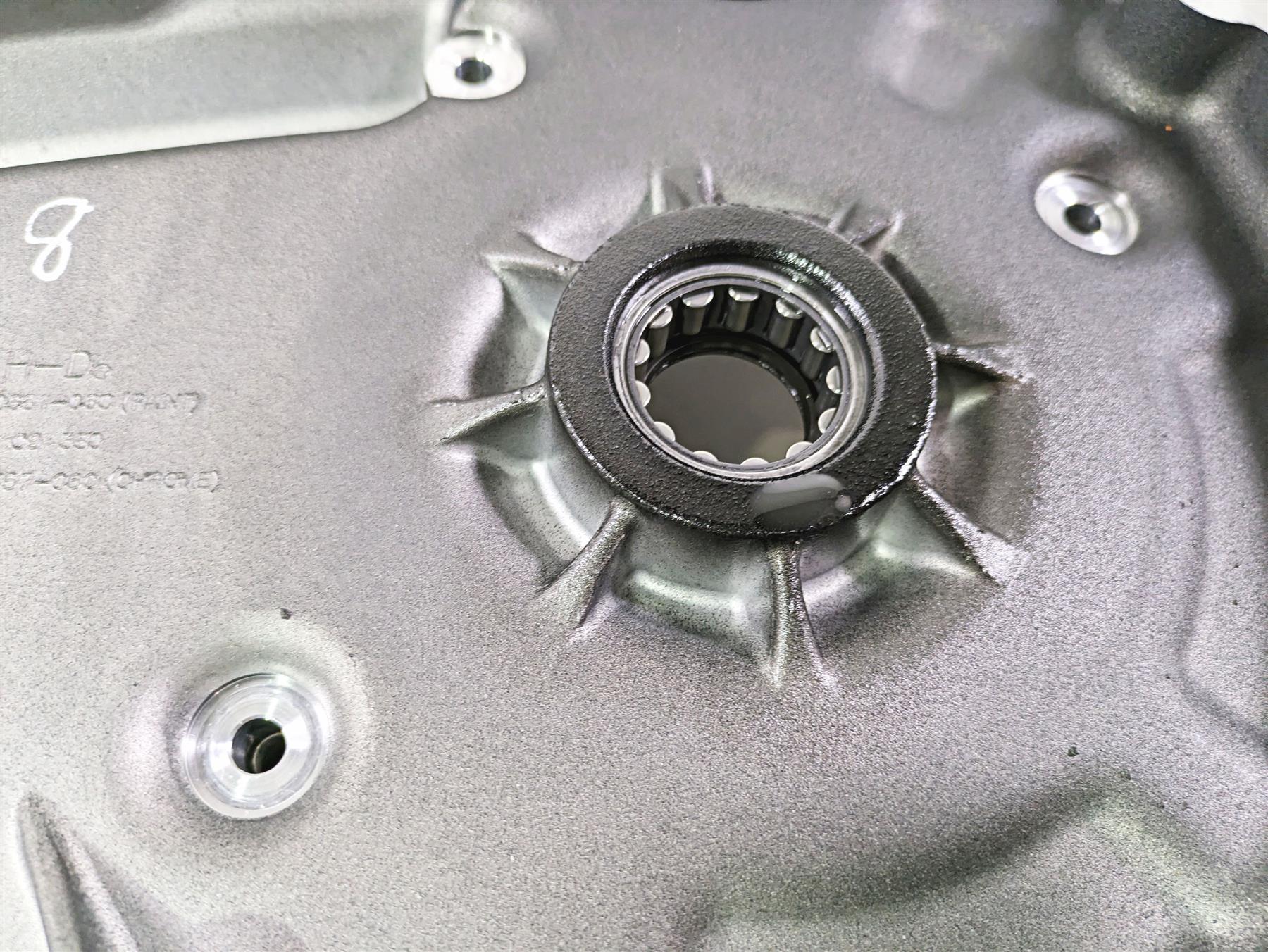 2017 Harley Dyna FXDB Street Bob Inner Primary Drive Clutch Cover 60681-06C - Image 10