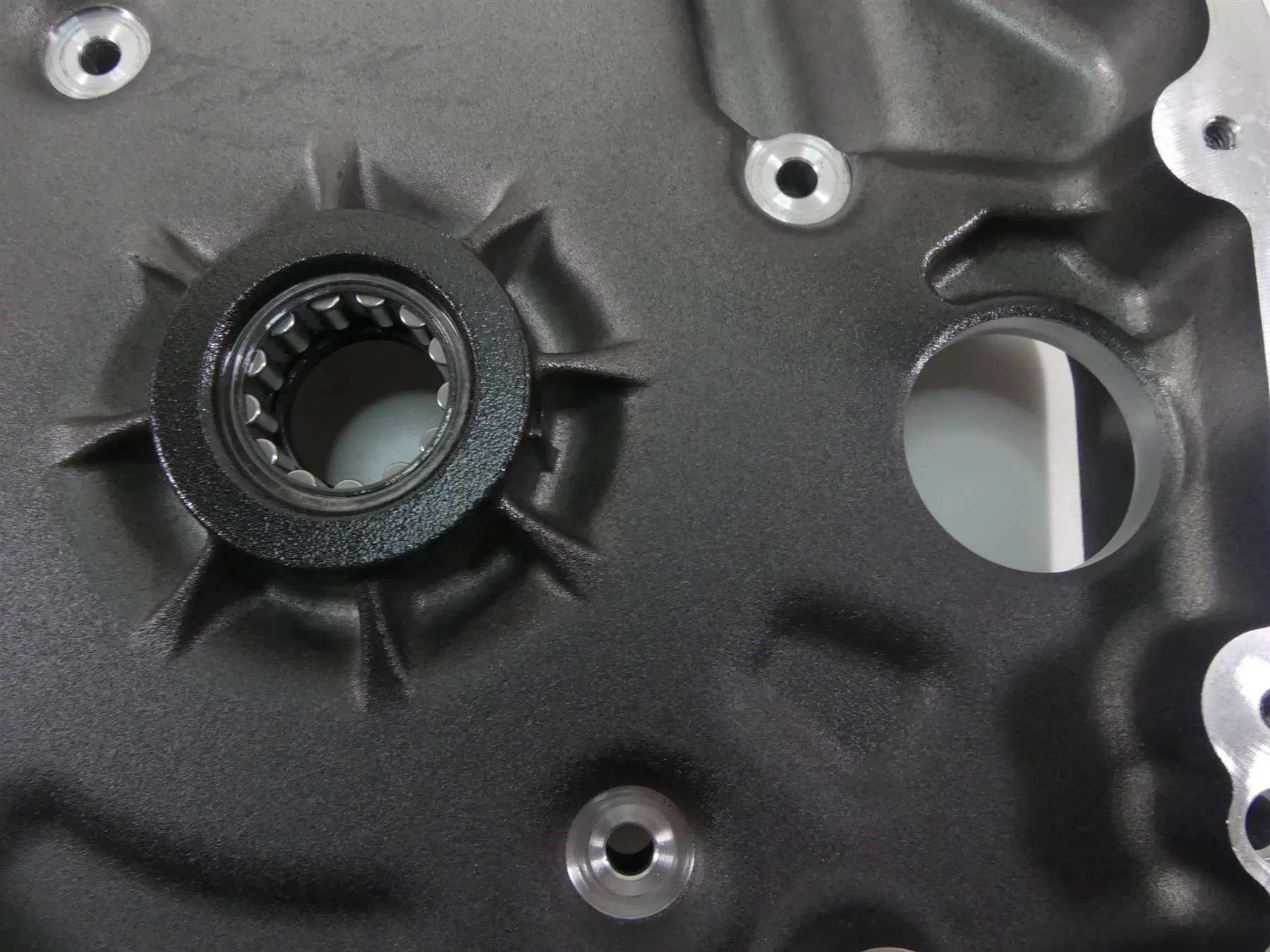 2017 Harley Dyna FXDB Street Bob Inner Primary Drive Cover Mid Ctrl 60661-06 - Image 7