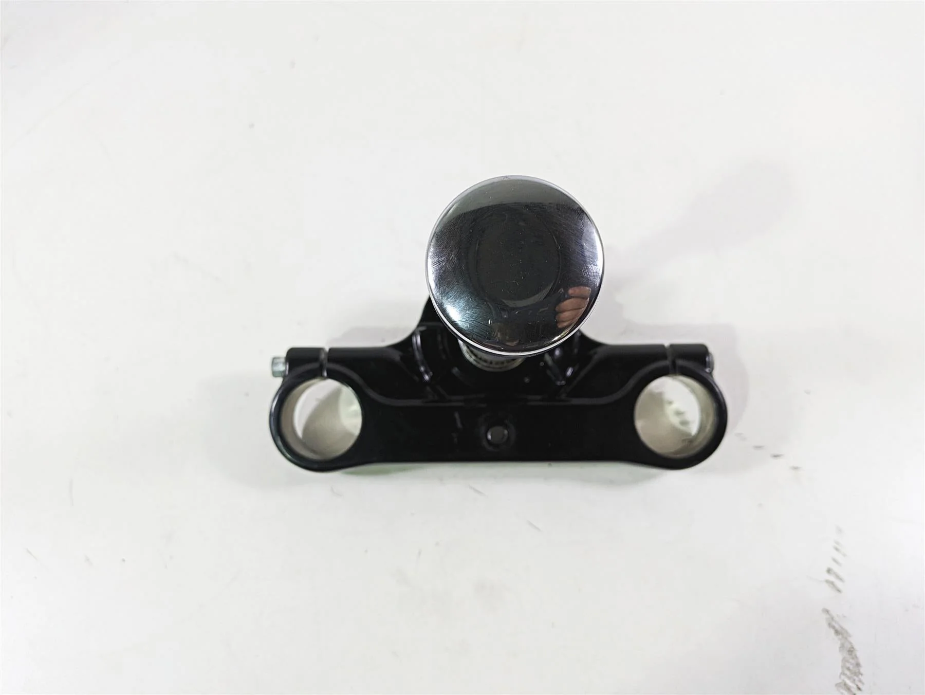 2017 Harley Dyna FXDB Street Bob Lower Triple Tree Steering Clamp -READ 45900041 - Image 5