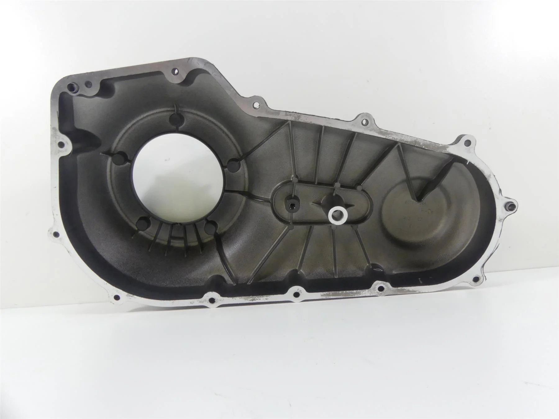 2017 Harley Dyna FXDB Street Bob Outer Primary Drive Cover Mid Ctrl 60761-06 - Image 2