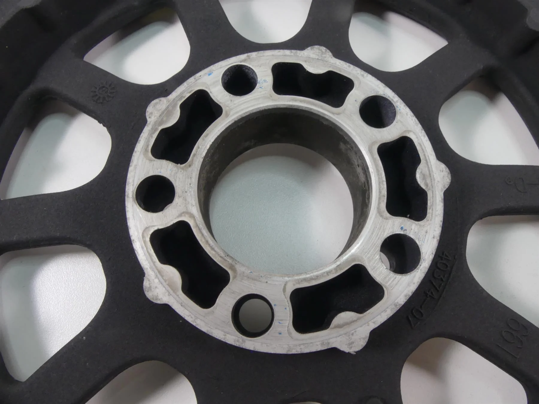 2017 Harley Dyna FXDB Street Bob Rear Belt Sprocket Pulley 66T 40374-07 - Image 8