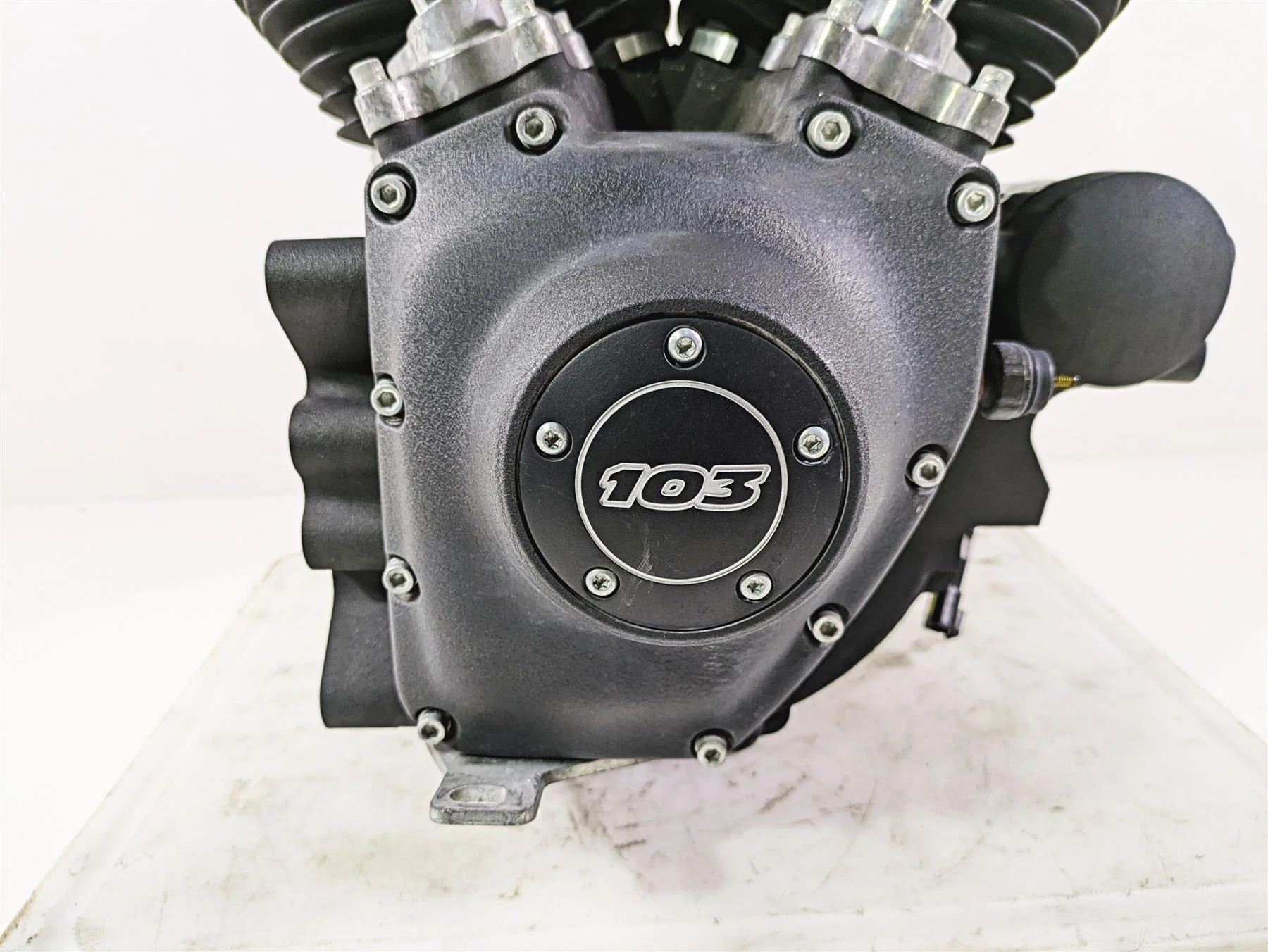 2017 Harley Dyna FXDB Street Bob Running 103ci Engine Motor 19k -Video 16200261 - Image 9