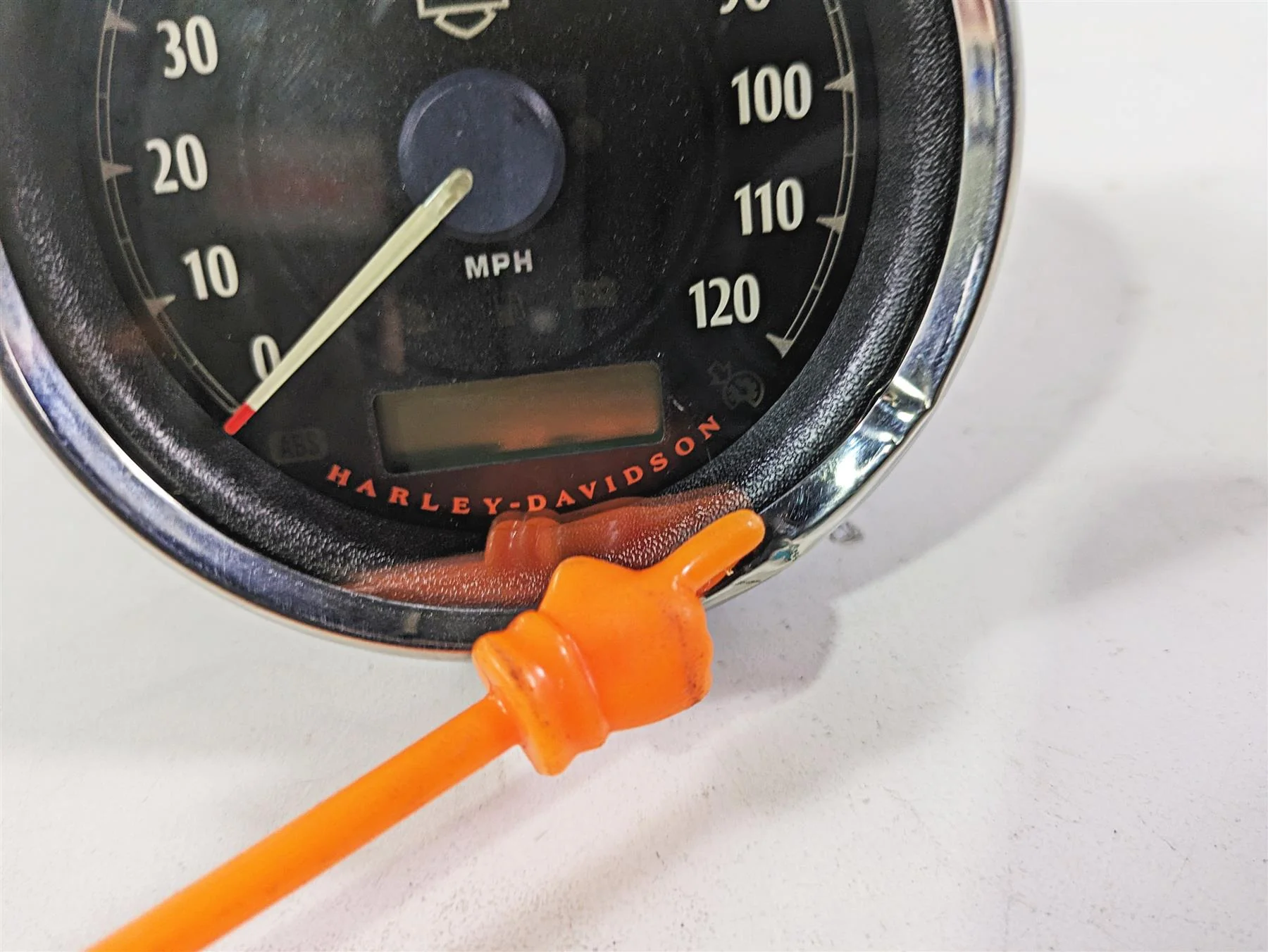 2017 Harley Dyna FXDB Street Bob Speedometer  Gauge Instrument 25K 67478-12A - Image 4
