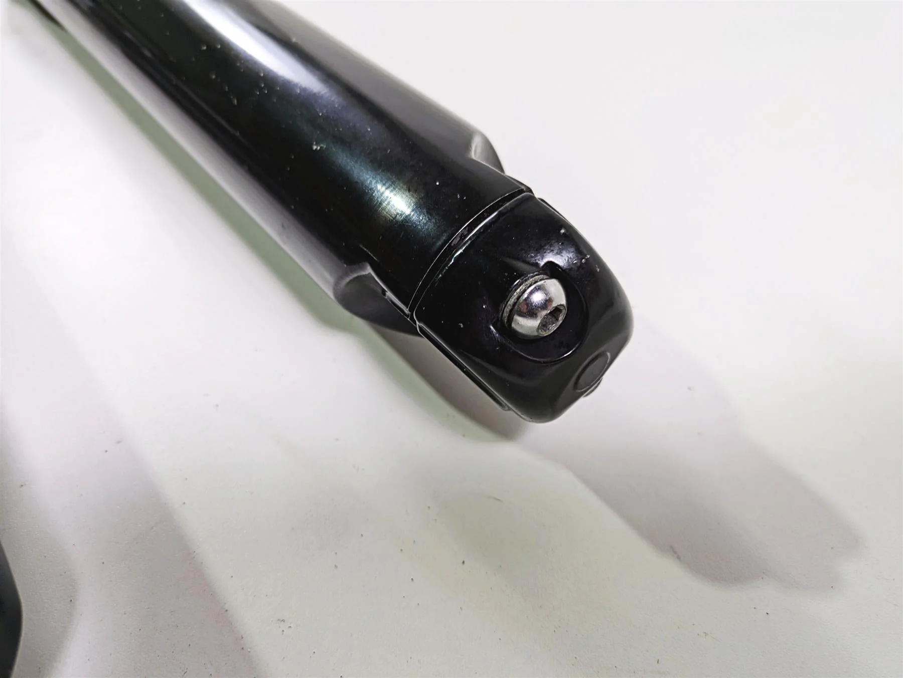 2017 Harley Dyna FXDB Street Bob Straight 49mm Front Fork Leg Set 45400034 - Image 9