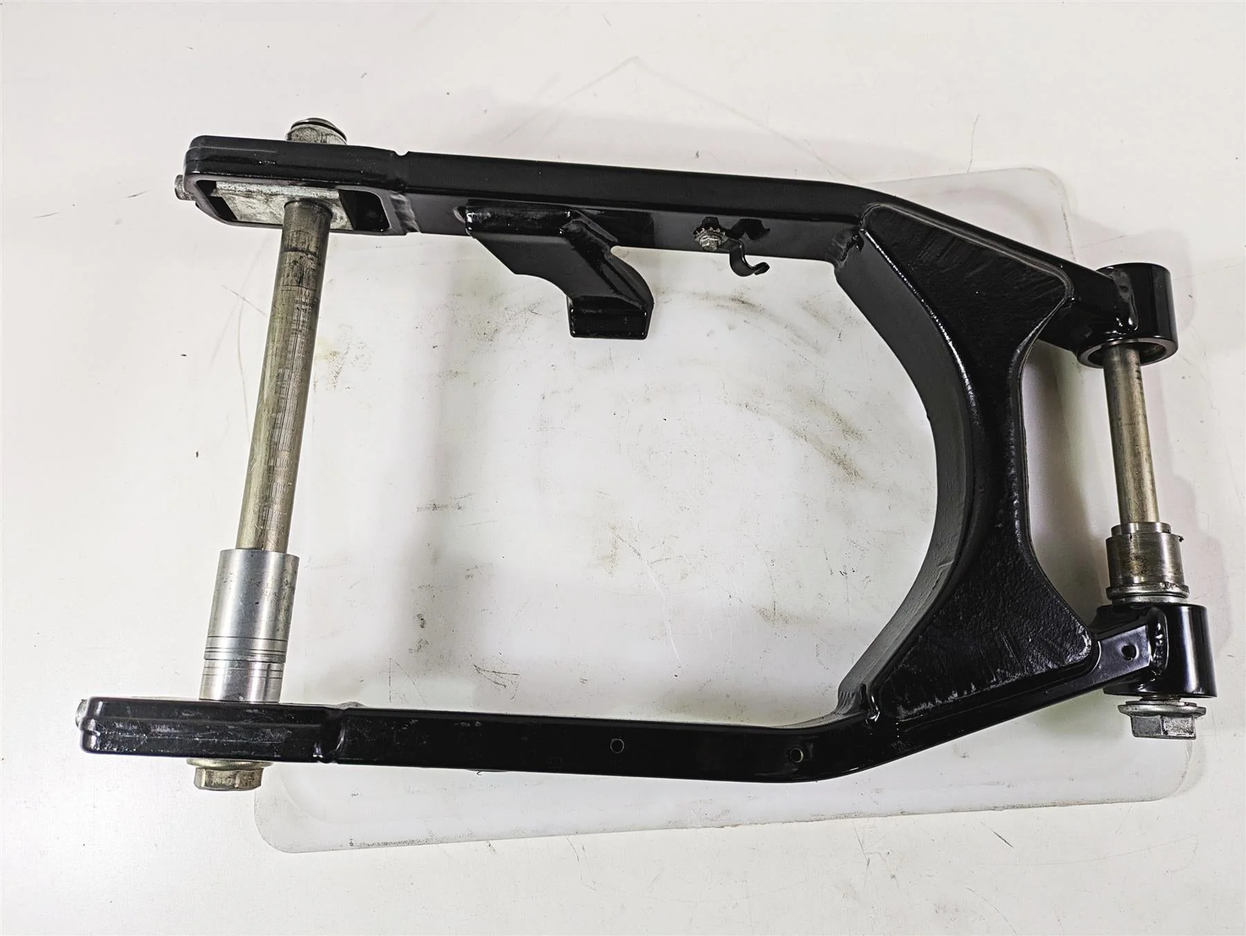 2017 Harley Dyna FXDB Street Bob Swingarm & Belt Guards & 25mm Axle 47820-10 - Image 9