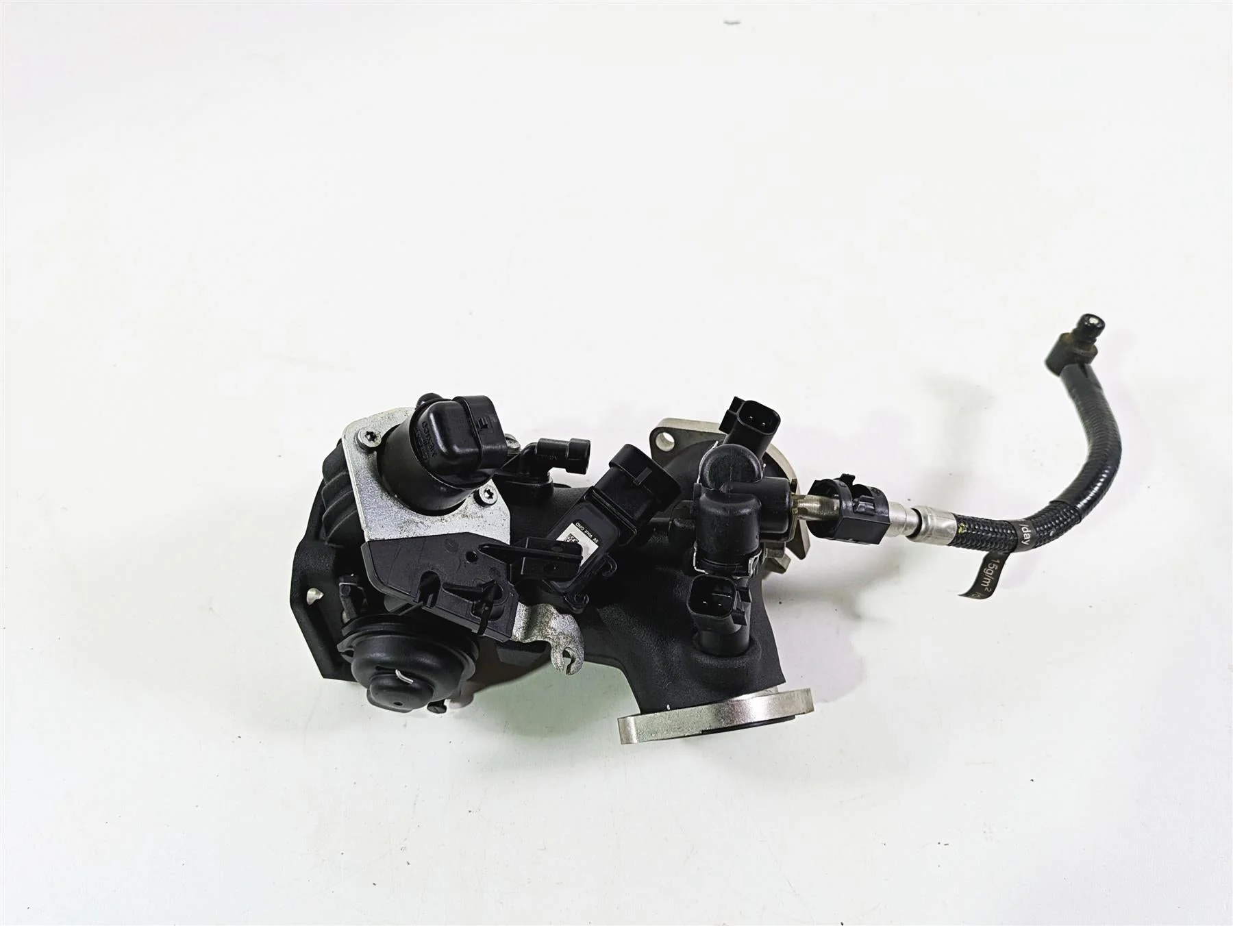 2017 Harley Dyna FXDB Street Bob Throttle Body Fuel Injection 27708-10A