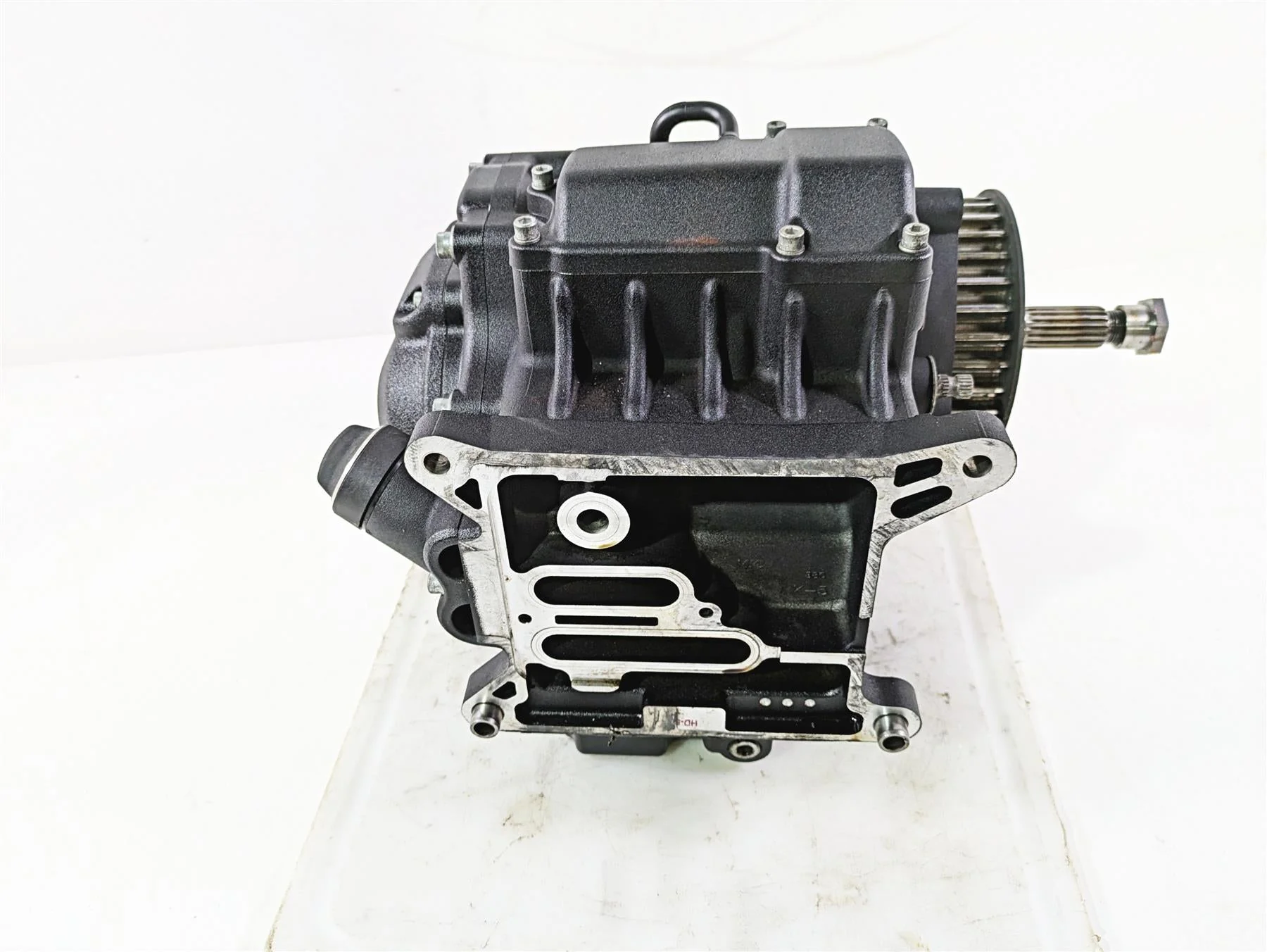 2017 Harley Dyna FXDB Street Bob Transmission Gear Box 6 Sp 19k - Read 33083-10A - Image 12