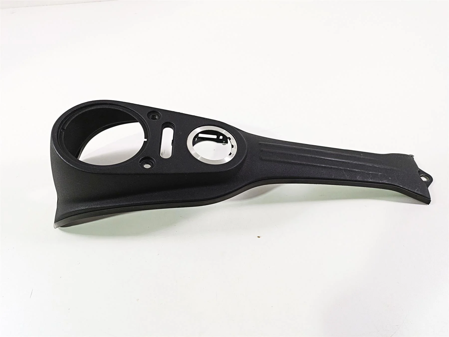 2017 Harley Dyna FXDB Street Bob Upper Fuel Tank Dash Panel 70900209