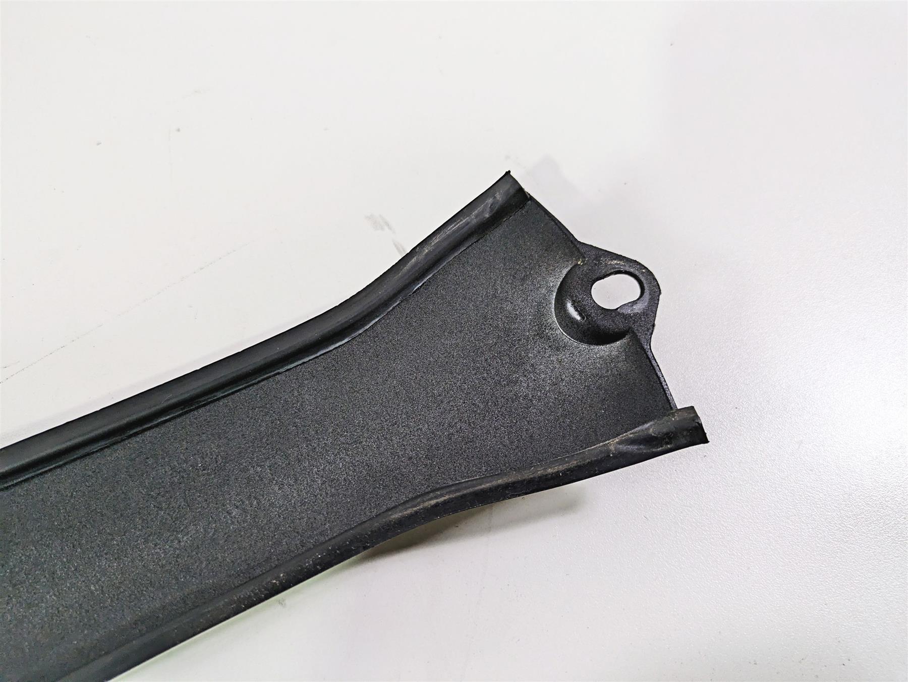 2017 Harley Dyna FXDB Street Bob Upper Fuel Tank Dash Panel 70900209 - Image 10