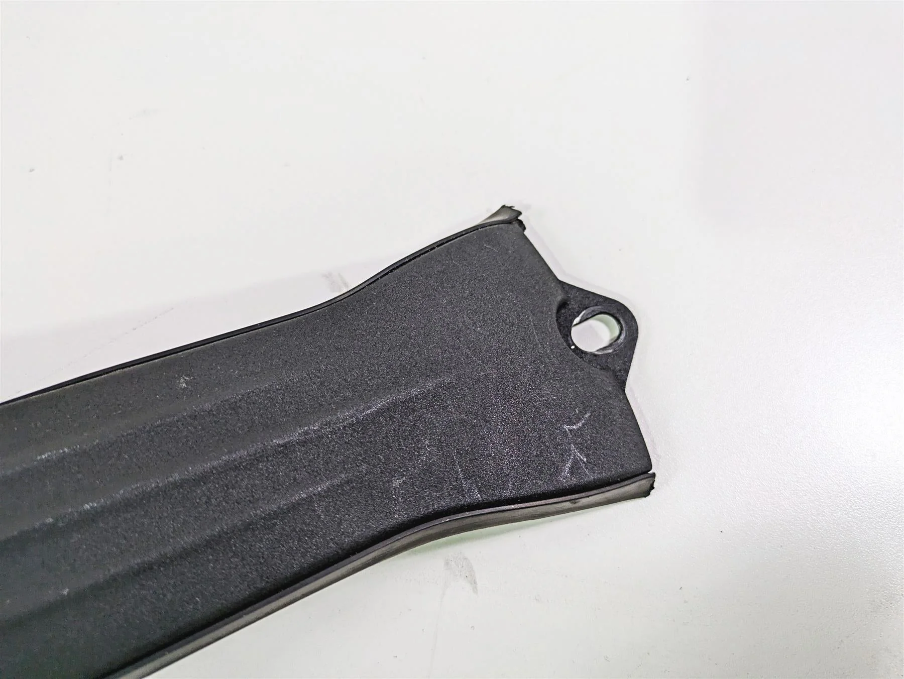 2017 Harley Dyna FXDB Street Bob Upper Fuel Tank Dash Panel 70900209 - Image 6