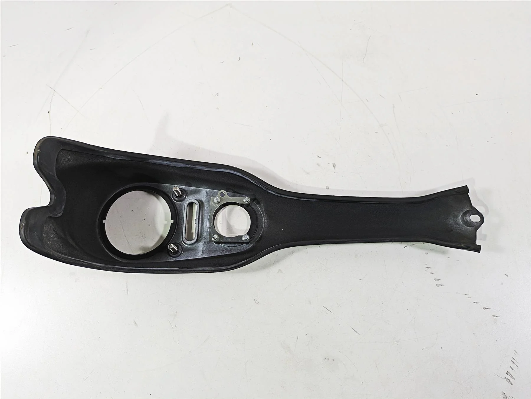 2017 Harley Dyna FXDB Street Bob Upper Tank Dash Speedometer Panel 70900209 - Image 9