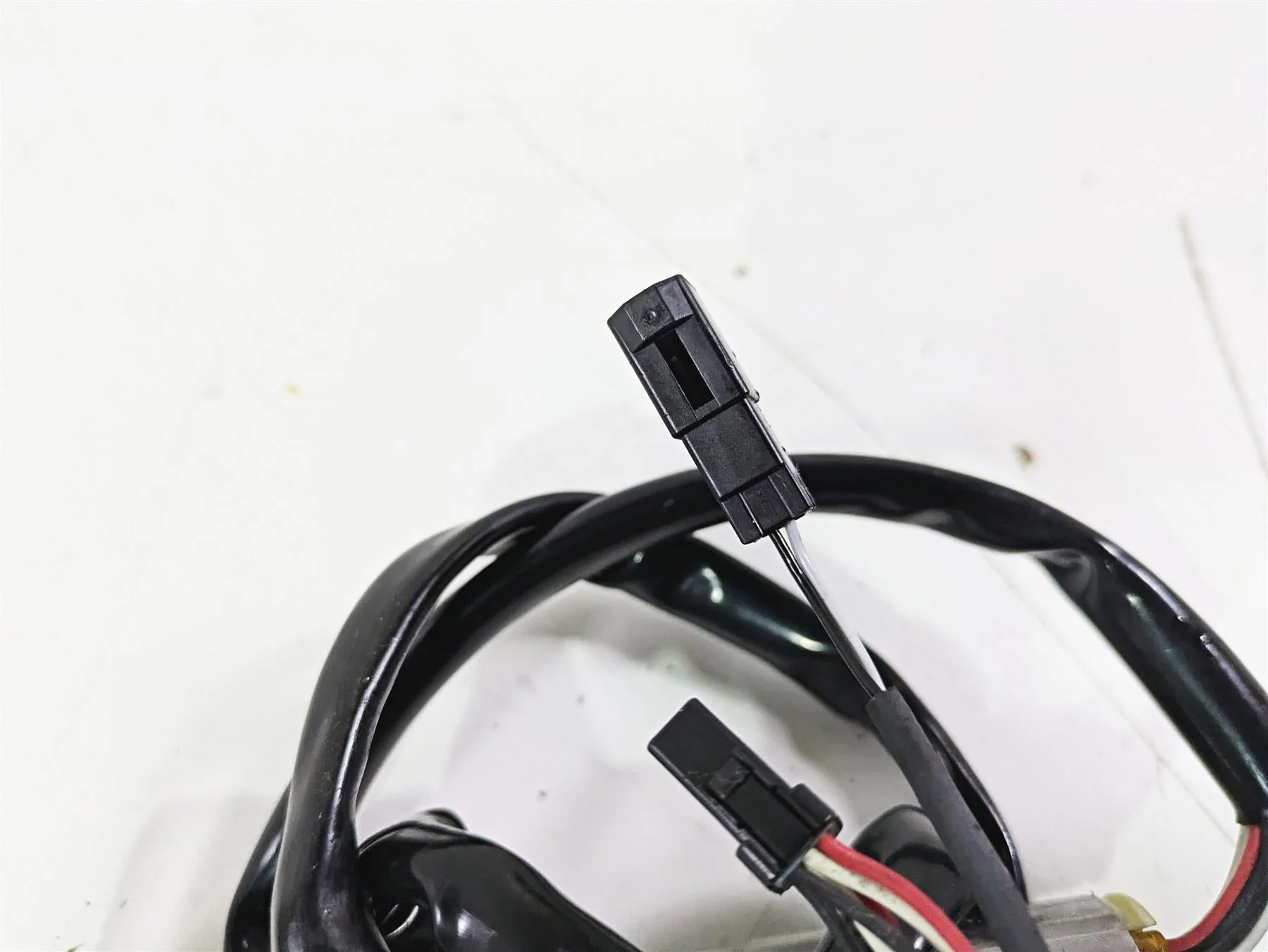2017 Harley FLS Softail Slim Fly Ride By Wire Sensor 32700050A - Image 7