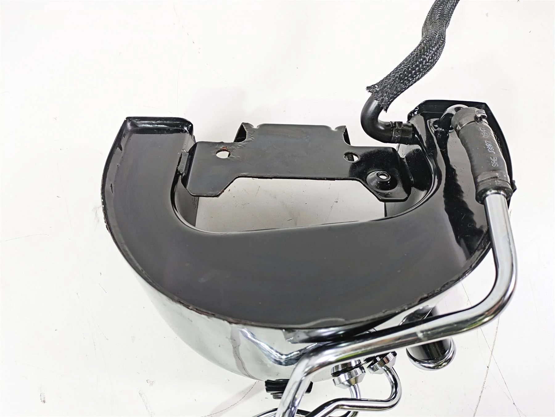 2017 Harley FLS Softail Slim Oil Tank Reservoir + Hoses Lines Set 62492-01A - Image 9