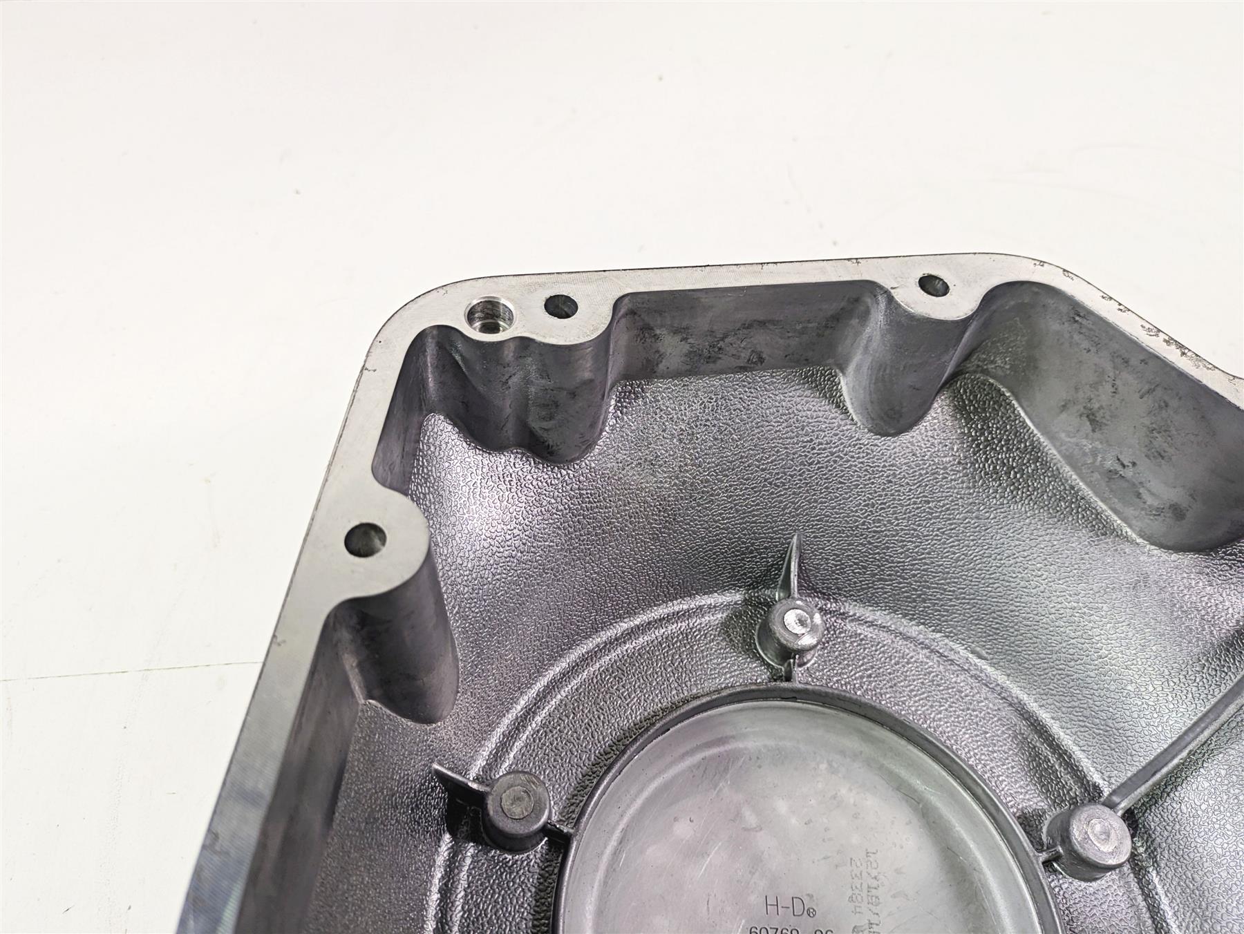 2017 Harley FLS Softail Slim Outer Primary Drive Clutch Cover 60784-06A - Image 10