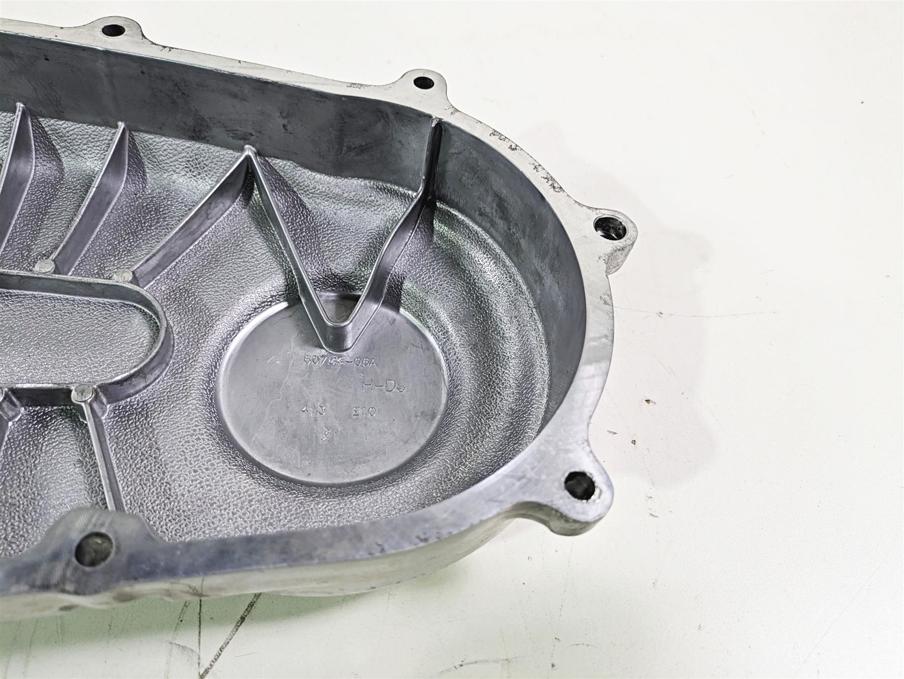 2017 Harley FLS Softail Slim Outer Primary Drive Clutch Cover 60784-06A - Image 12