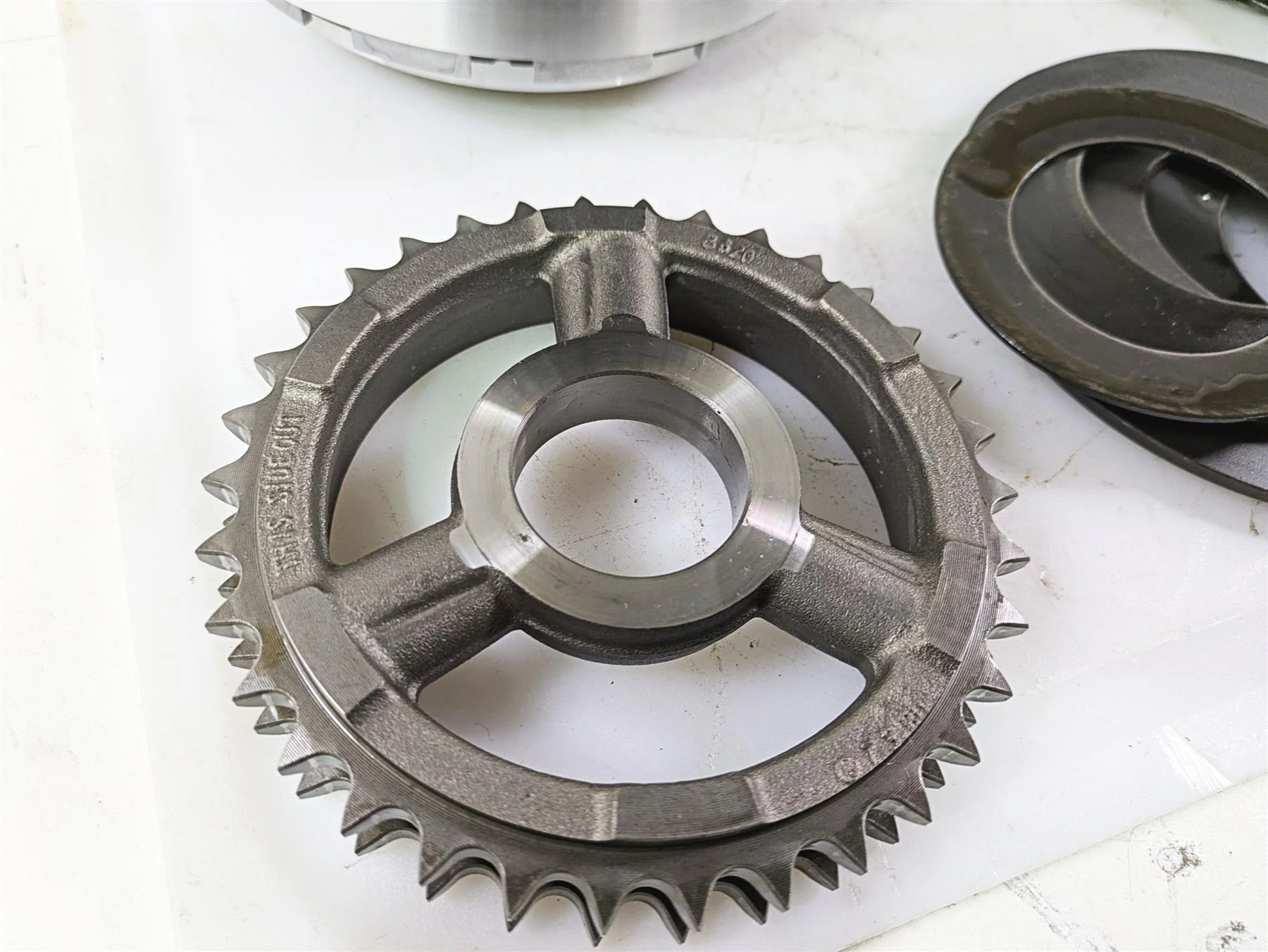 2017 Harley FLS Softail Slim Primary Drive Clutch Kit - Good Shape 37816-11 - Image 9