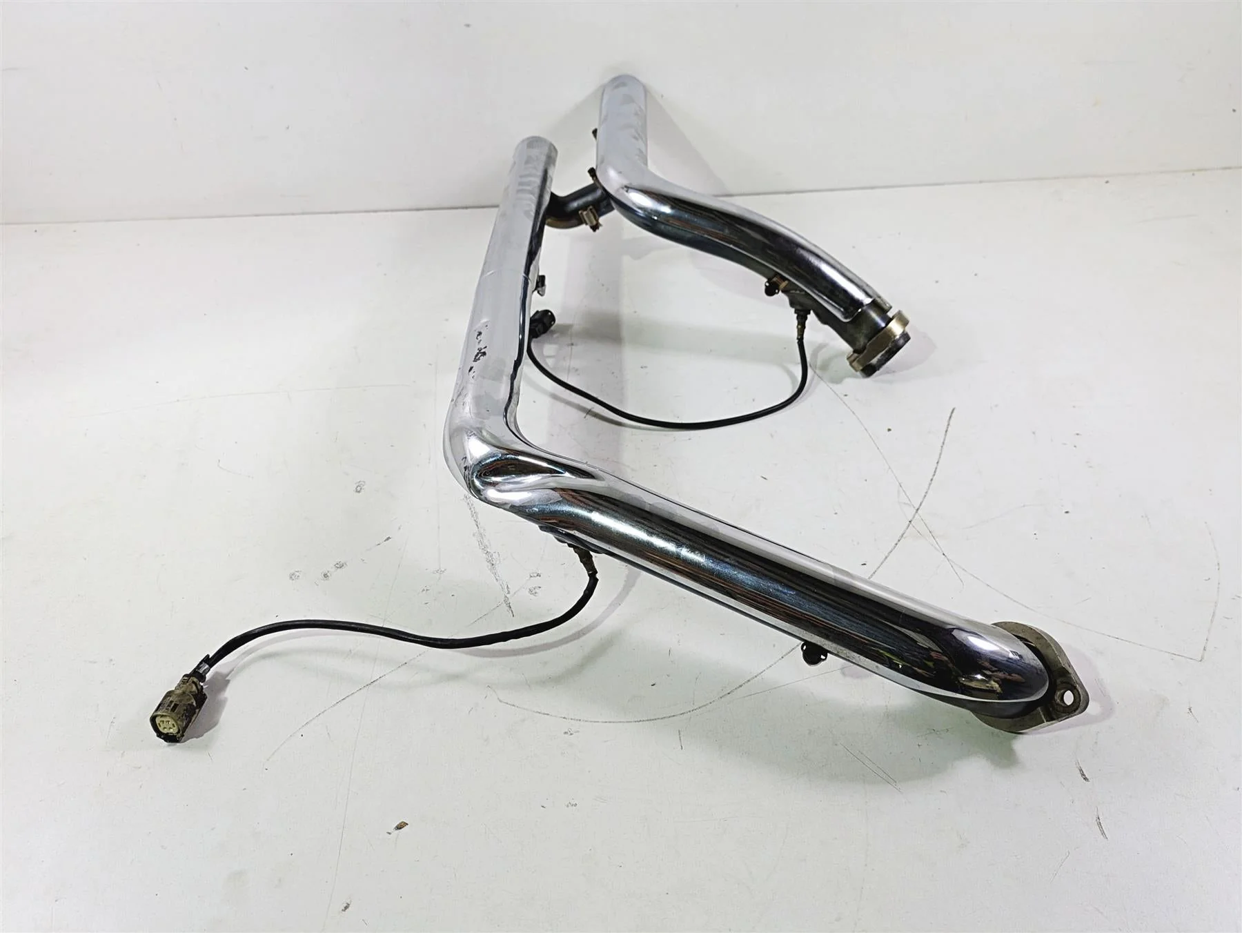 2017 Harley FLS Softail Slim Stock Header Manifold Heat Shield Set Read 65600196 - Image 5